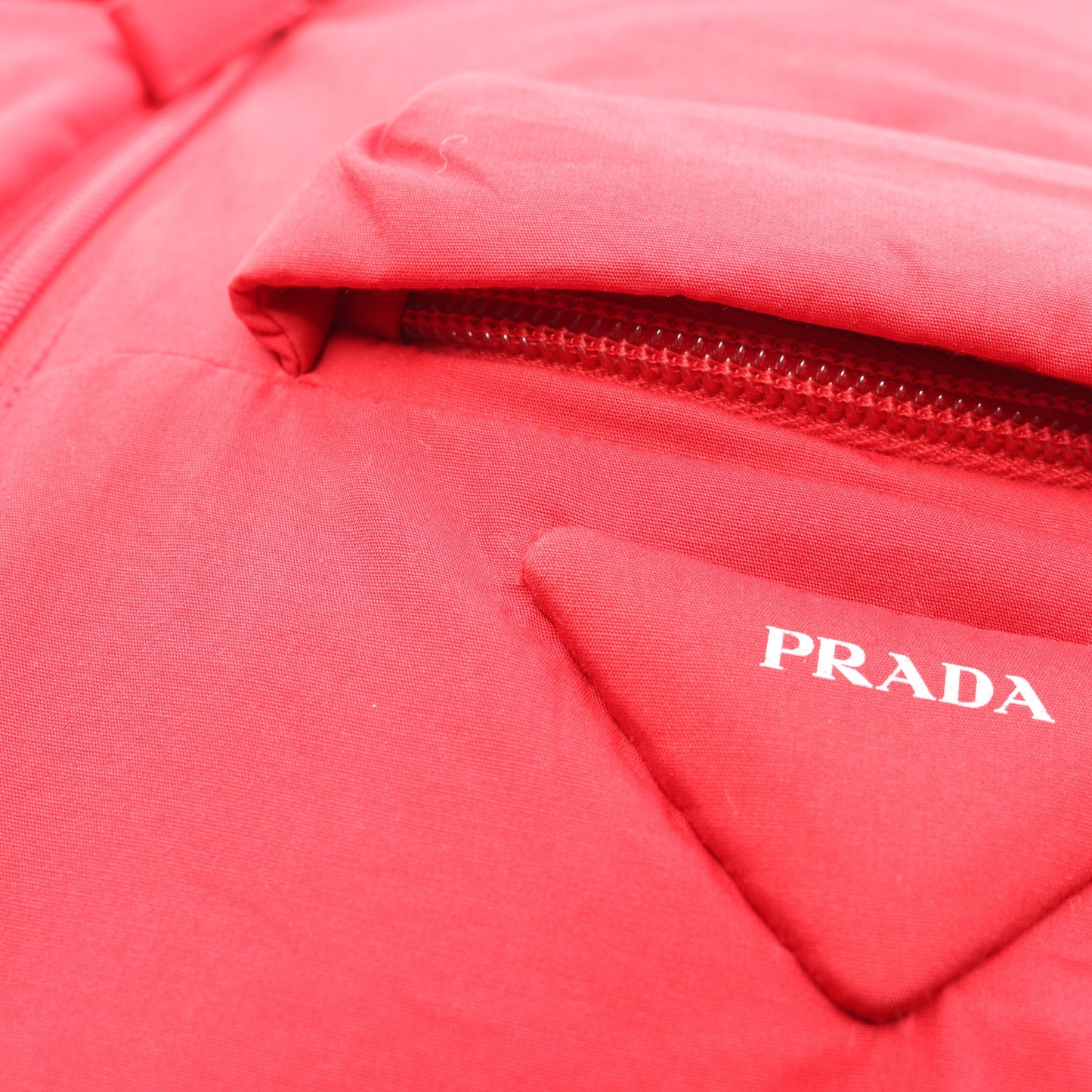 クロップド ダウンジャケット コットン レッド フード付き プラダ