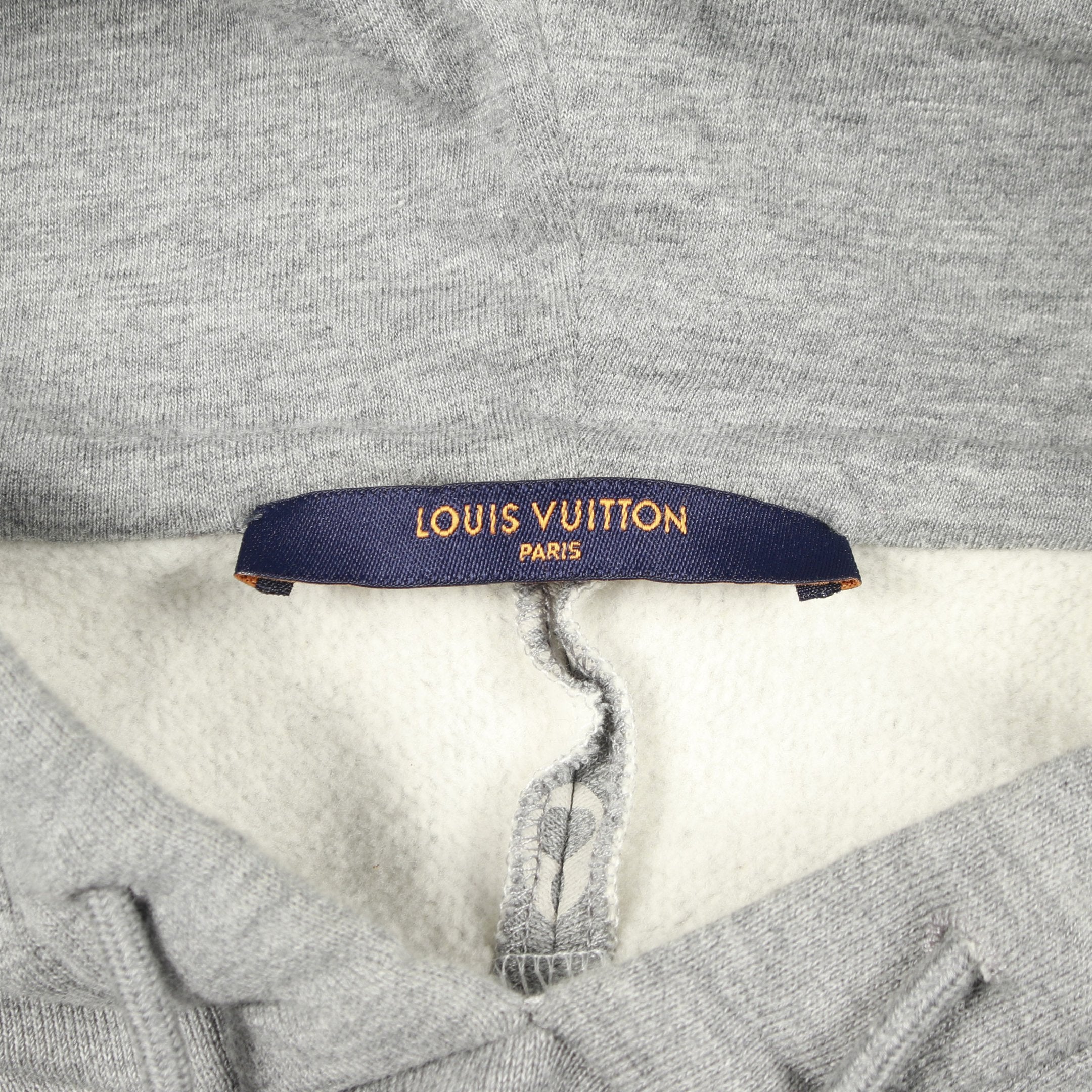 モノグラム サークルカットフーディ プルオーバーパーカー クルー