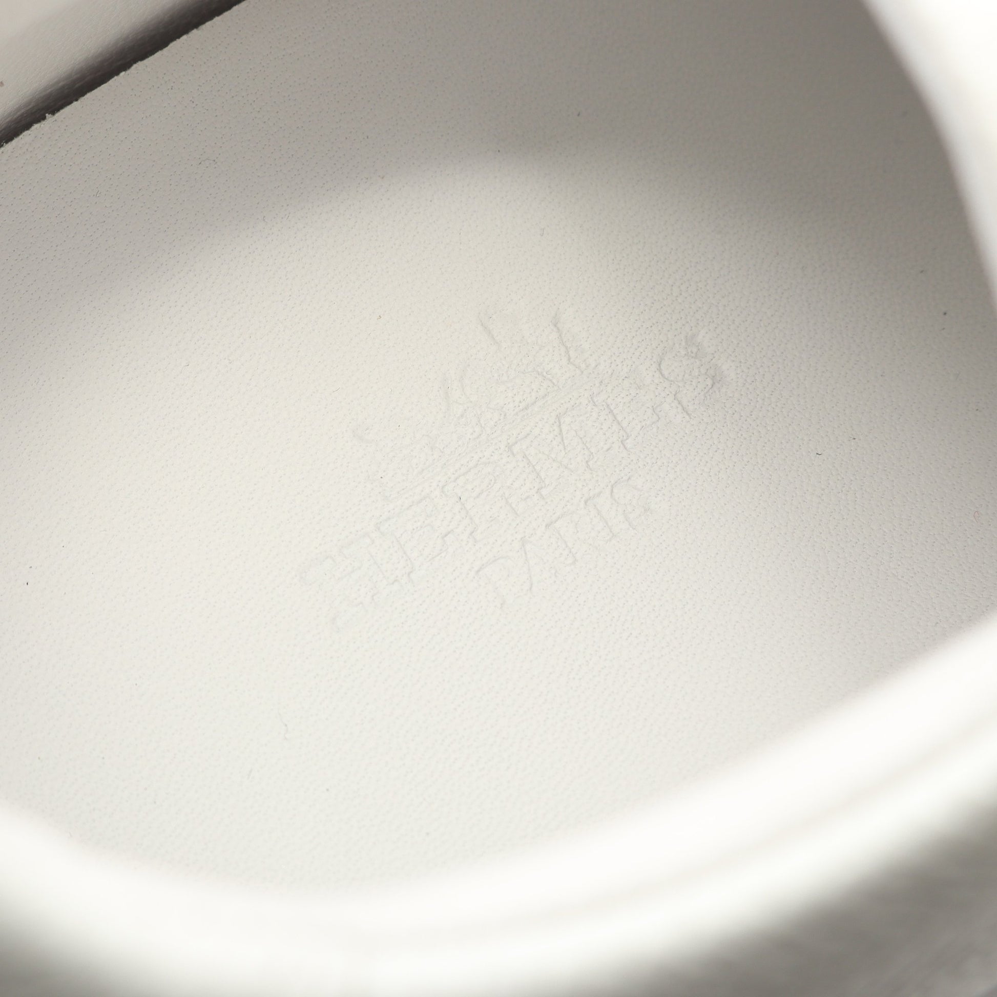 ブーメラン ローカットスニーカー レザー ホワイト ピンク マルチカラー エルメス シューズ HERMES