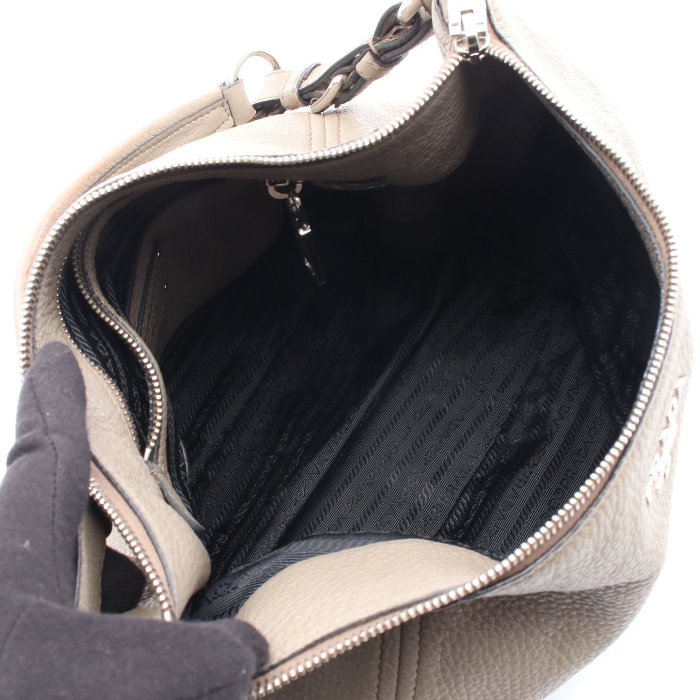 ワンショルダーバッグ レザー グレーベージュ プラダ バッグ PRADA