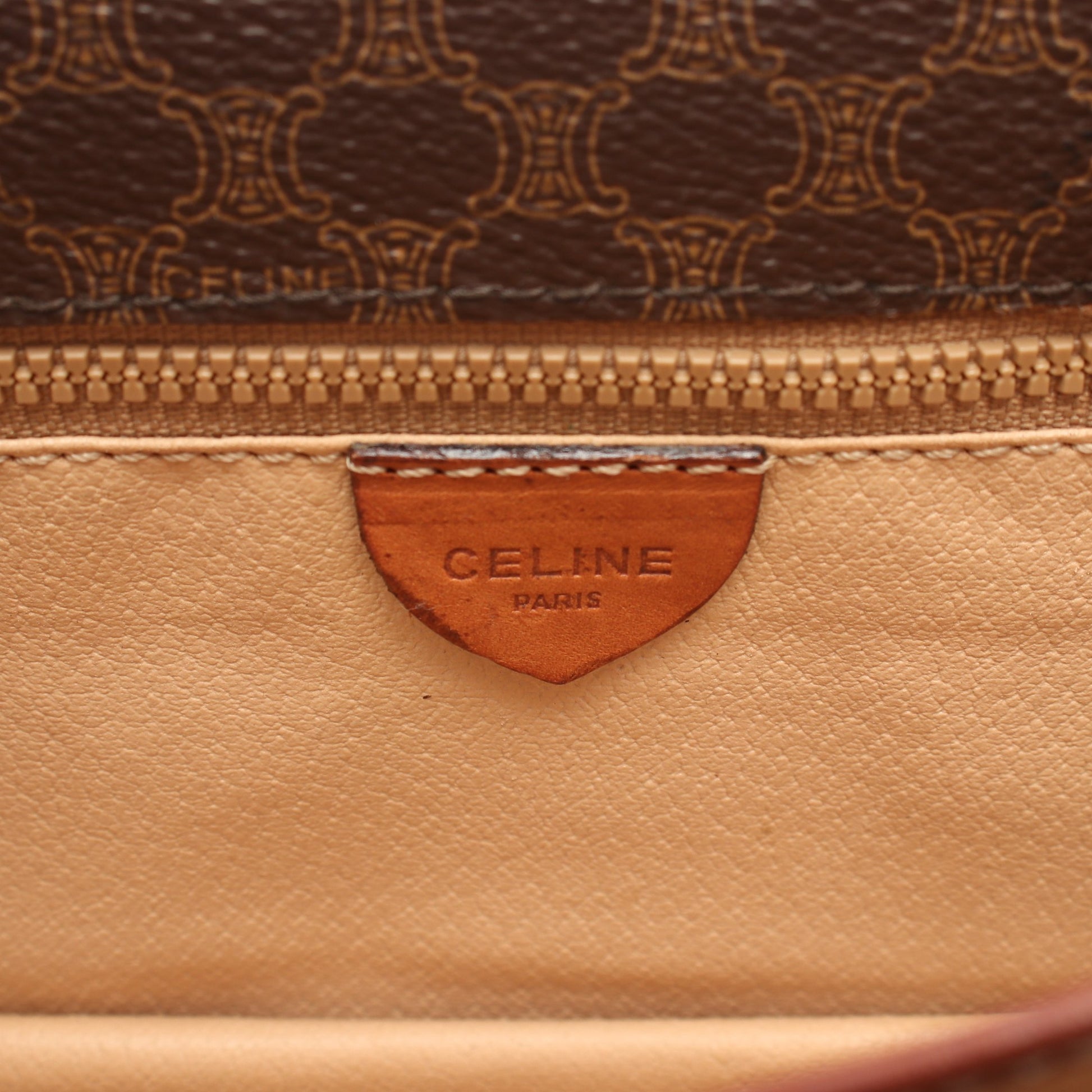 マカダム ショルダーバッグ PVC レザー ブラウン ダークブラウン セリーヌ バッグ CELINE