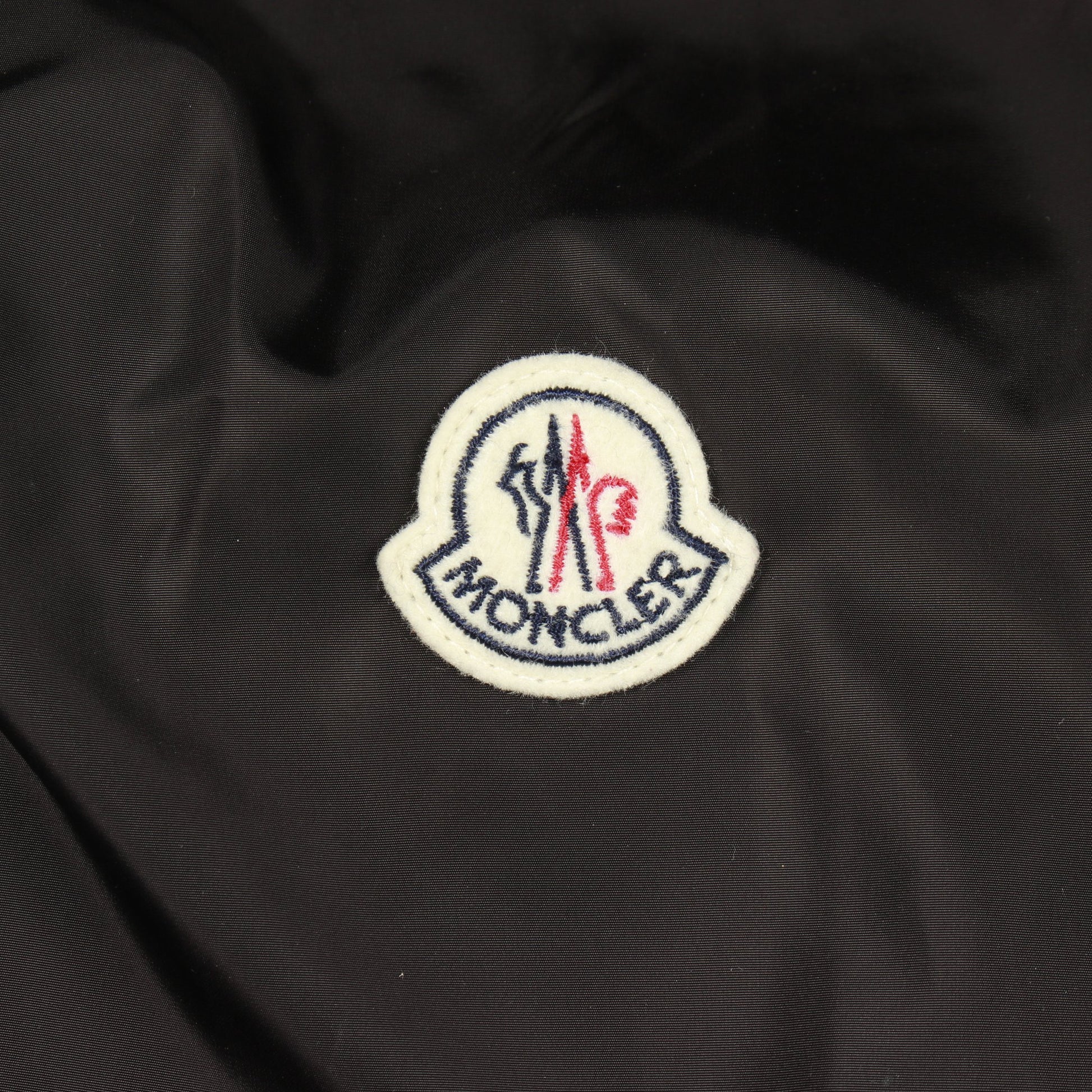 LOTY ナイロンジャケット ナイロン ブラック モンクレール アウター MONCLER