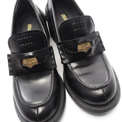 ブラッシュドレザー ローファー レザー ブラック ミュウミュウ シューズ miu miu