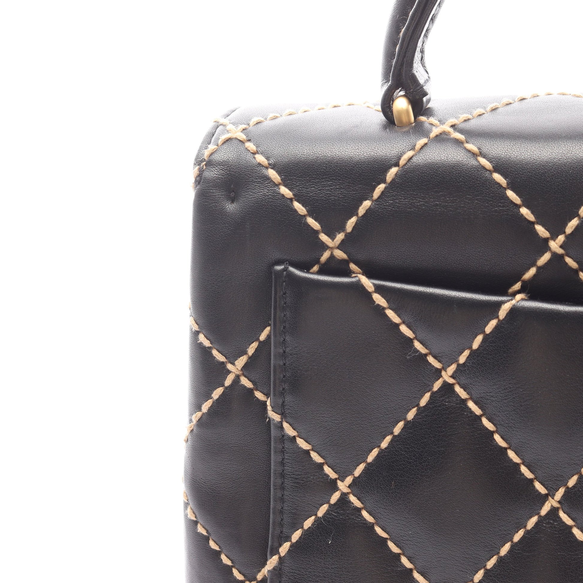 ワイルドステッチ トップハンドル ハンドバッグ レザー ブラック ゴールド金具 シャネル バッグ CHANEL
