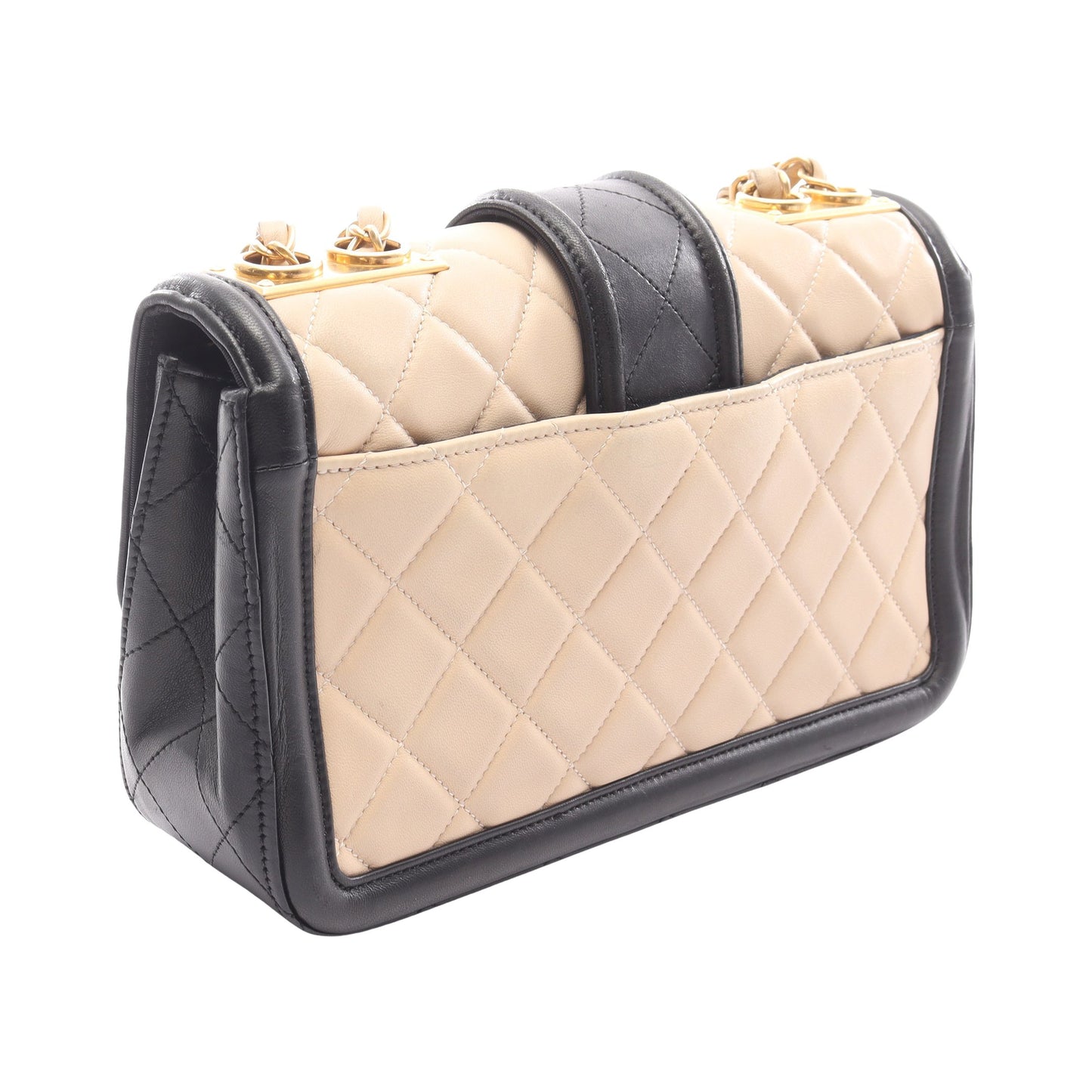 マトラッセ チェーンショルダーバッグ ラムスキン ブラック ベージュ ゴールド金具 シャネル バッグ CHANEL