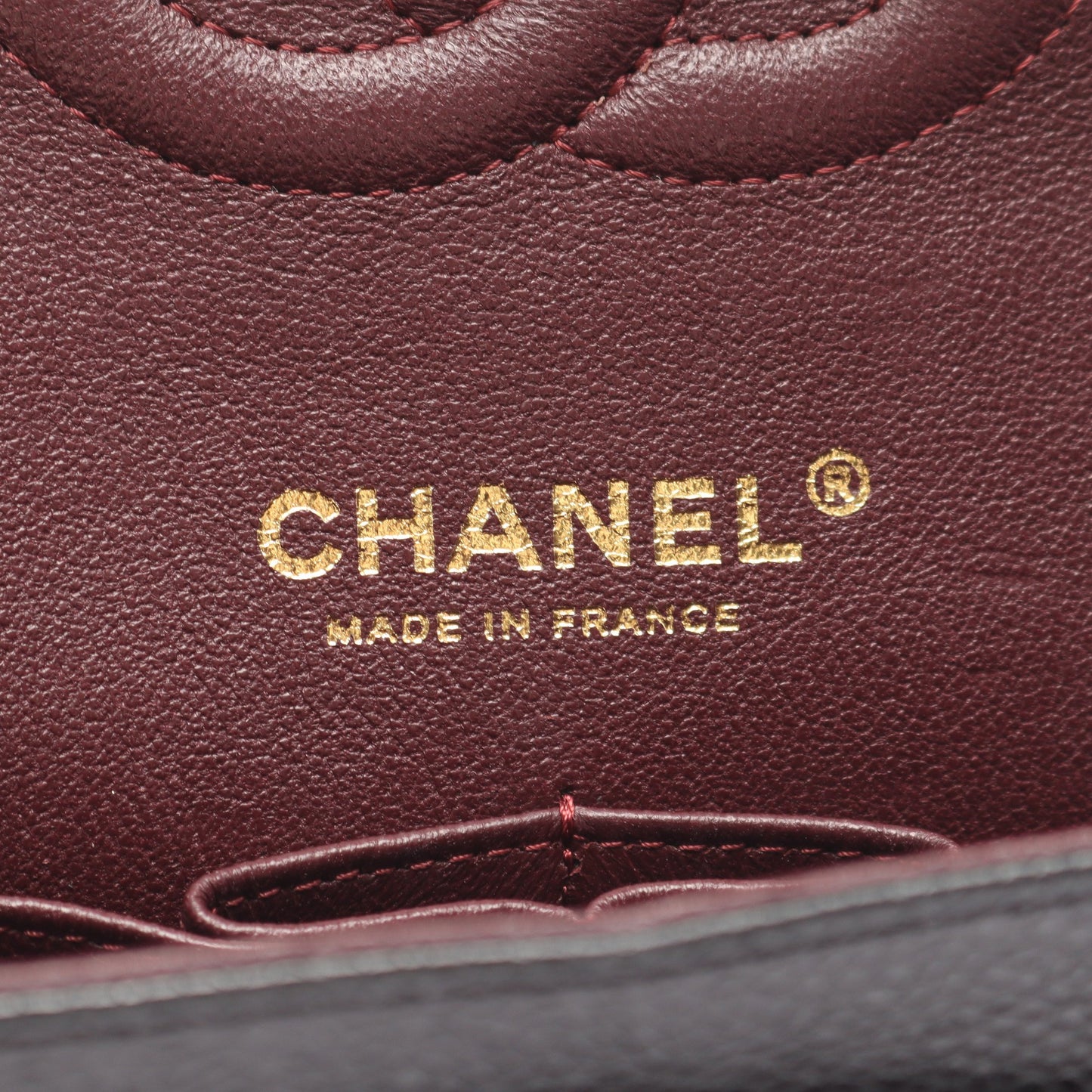 マトラッセ Wフラップ Wチェーンショルダーバッグ キャビアスキン ブラック ゴールド金具 シャネル バッグ CHANEL