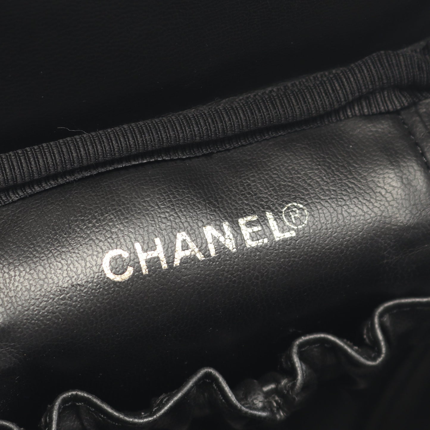 ココマーク ハンドバッグ バニティバッグ キャビアスキン ブラック ゴールド金具 シャネル バッグ CHANEL