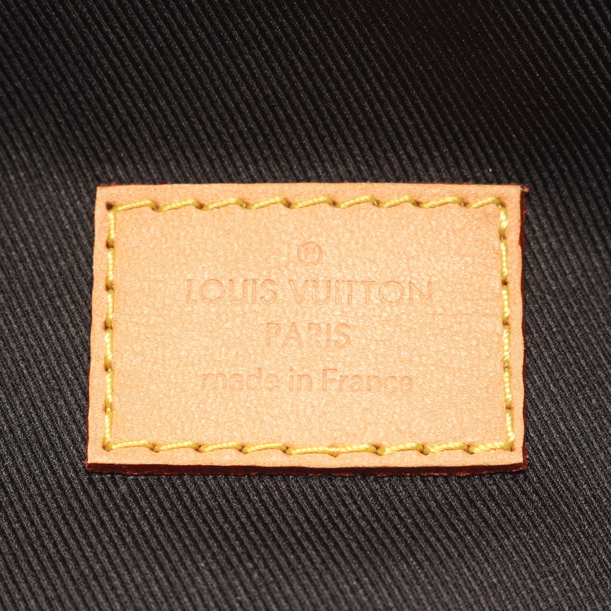 バムバッグ モノグラム ボディバッグ ウエストバッグ PVC レザー ブラウン ルイヴィトン バッグ LOUIS VUITTON