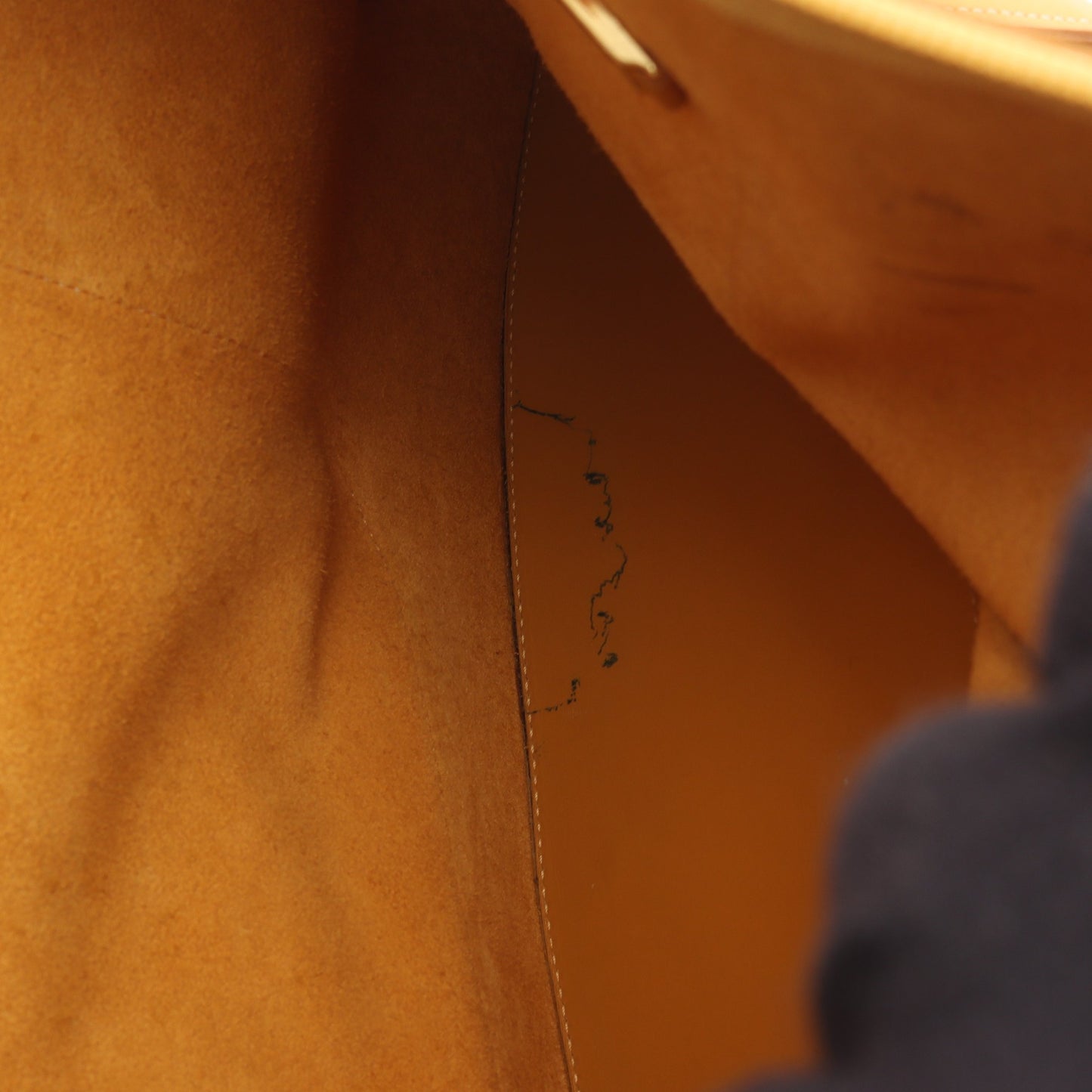 ショルダーバッグ トートバッグ レザー イエロー ロエベ