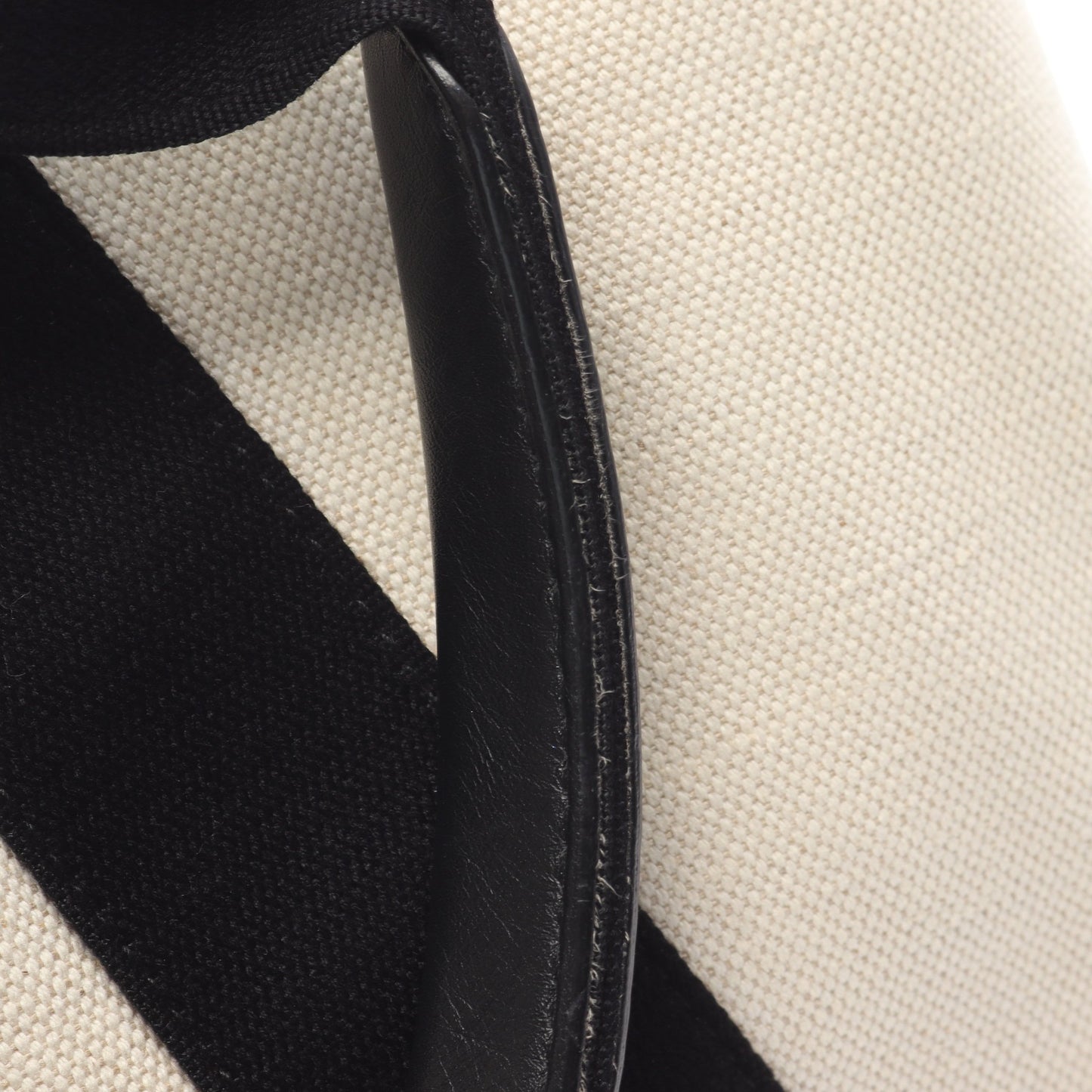 NAVY CABAS ネイビーカバ M ハンドバッグ トートバッグ キャンバス レザー オフホワイト ブラック バレンシアガ