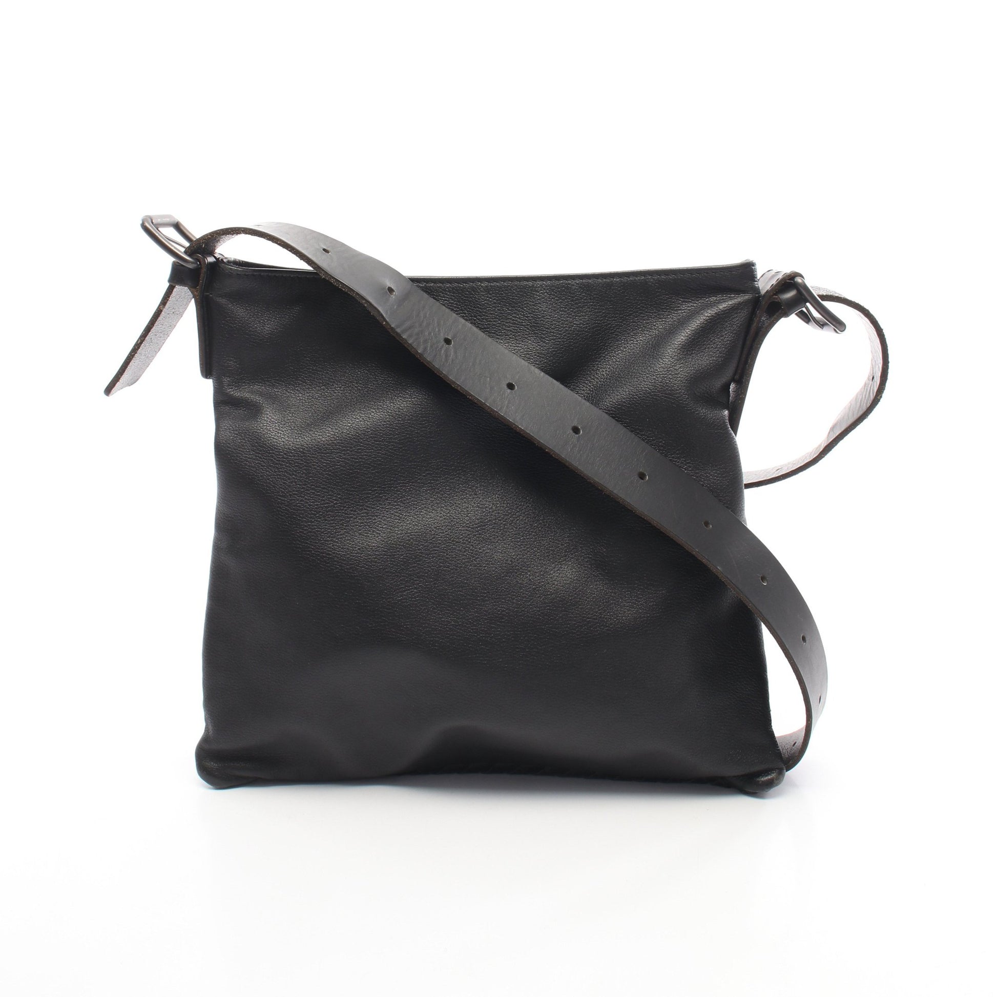 イントレチャート ショルダーバッグ レザー ブラック ボッテガヴェネタ バッグ BOTTEGA VENETA