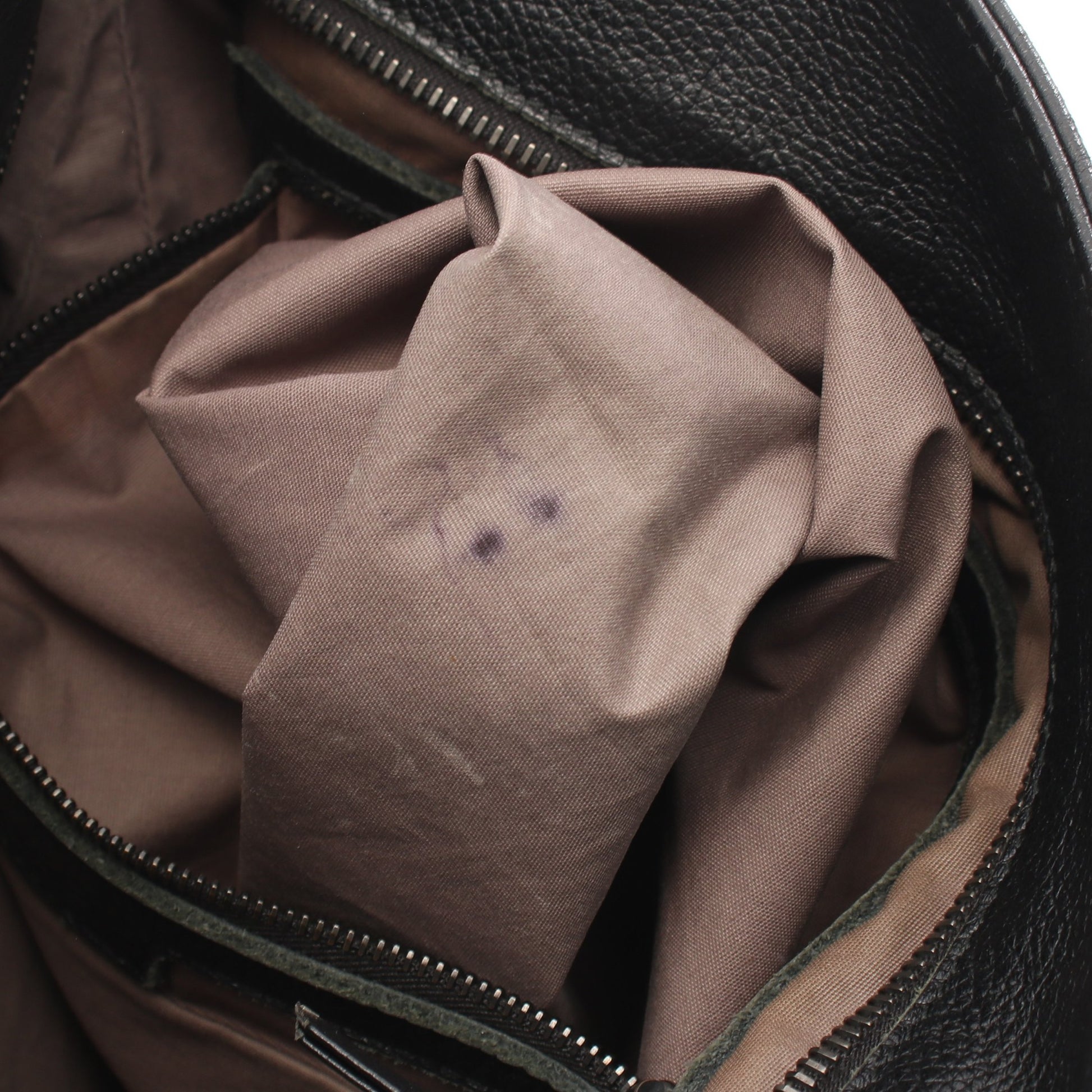 イントレチャート ショルダーバッグ レザー ブラック ボッテガヴェネタ バッグ BOTTEGA VENETA