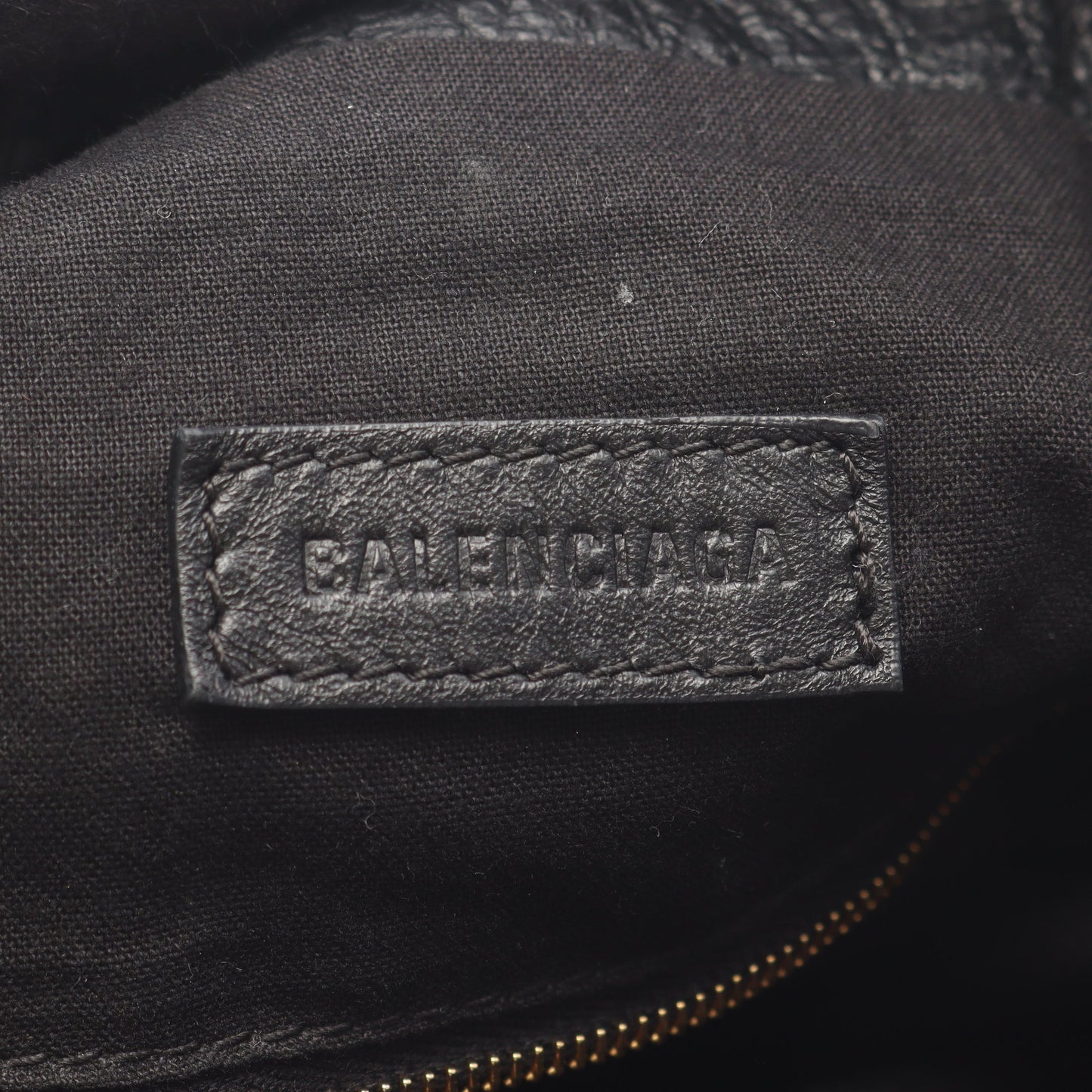 CRUSH スーベニアチャーム付き チェーンショルダーバッグ チェーントートバッグ レザー ブラック バレンシアガ バッグ BALENCIAGA