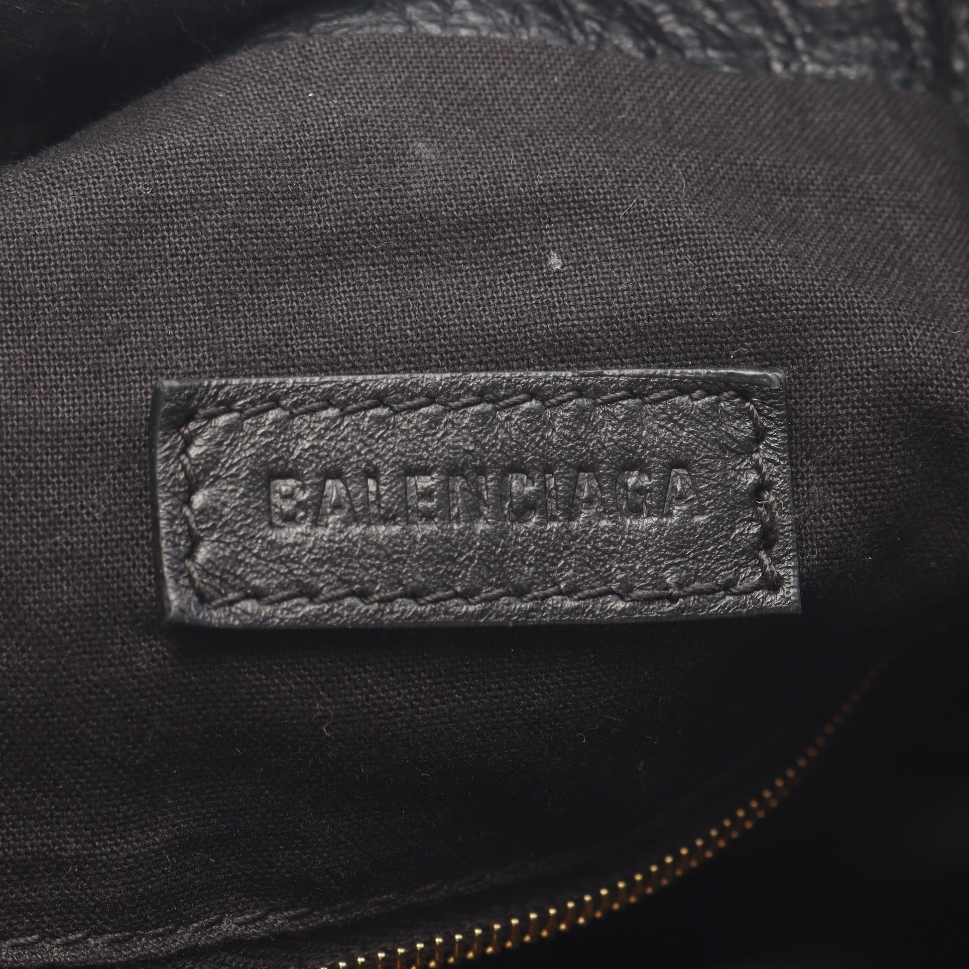 CRUSH スーベニアチャーム付き チェーンショルダーバッグ チェーントートバッグ レザー ブラック バレンシアガ バッグ BALENCIAGA