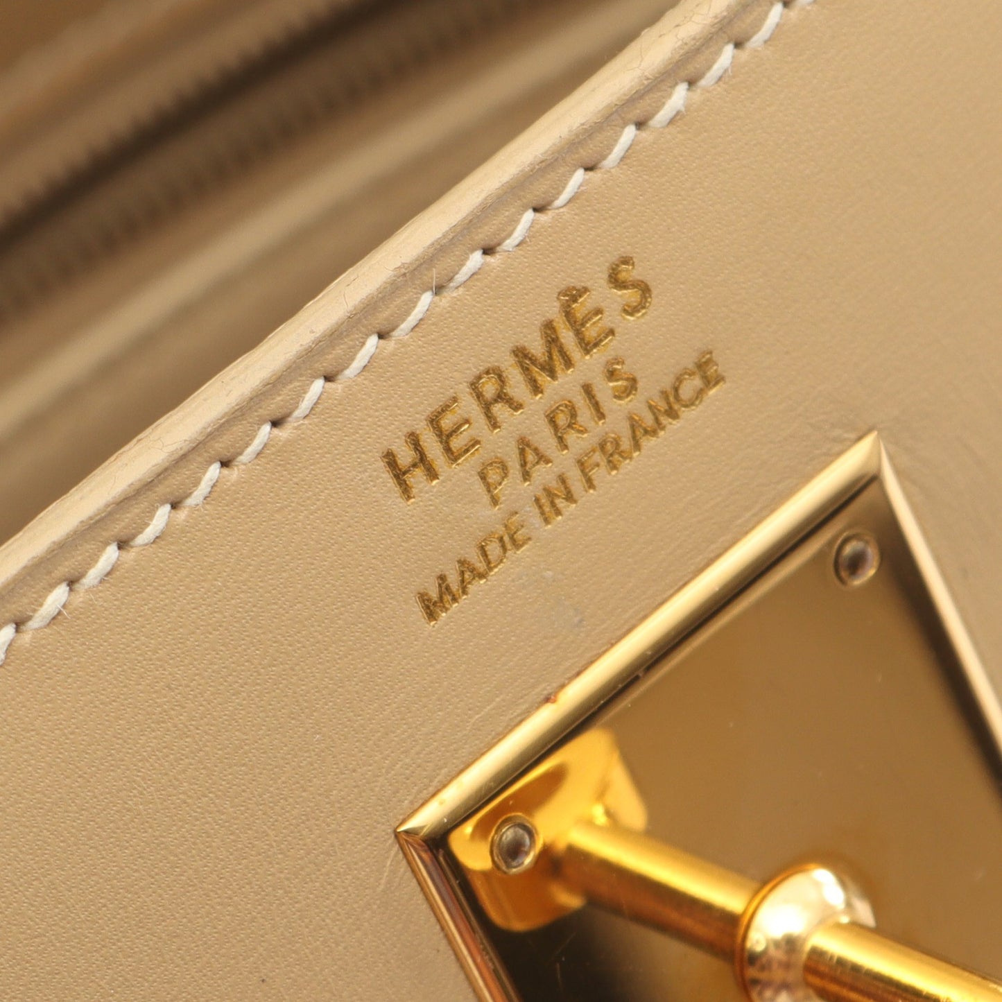 ケリー32 ハンドバッグ ボックスカーフ ベージュ ゴールド金具 外縫い 2WAY ○Z刻印 エルメス バッグ HERMES