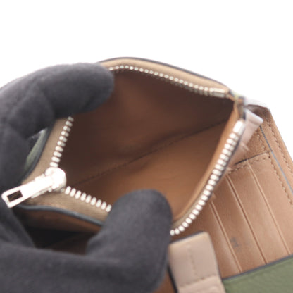 バーティカル ウォレット スモール 三つ折り財布 レザー グリーン グレーベージュ ロエベ