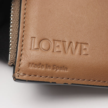 バーティカル ウォレット スモール 三つ折り財布 レザー グリーン グレーベージュ ロエベ