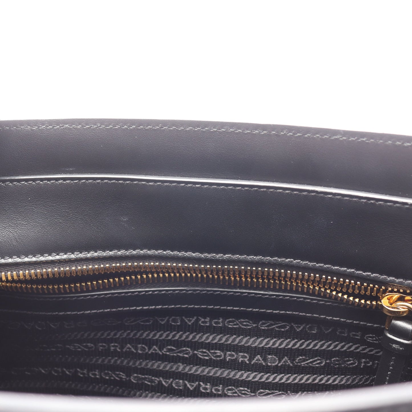 SAFFIANO ハンドバッグ サフィアーノレザー ブラック 2WAY プラダ バッグ PRADA