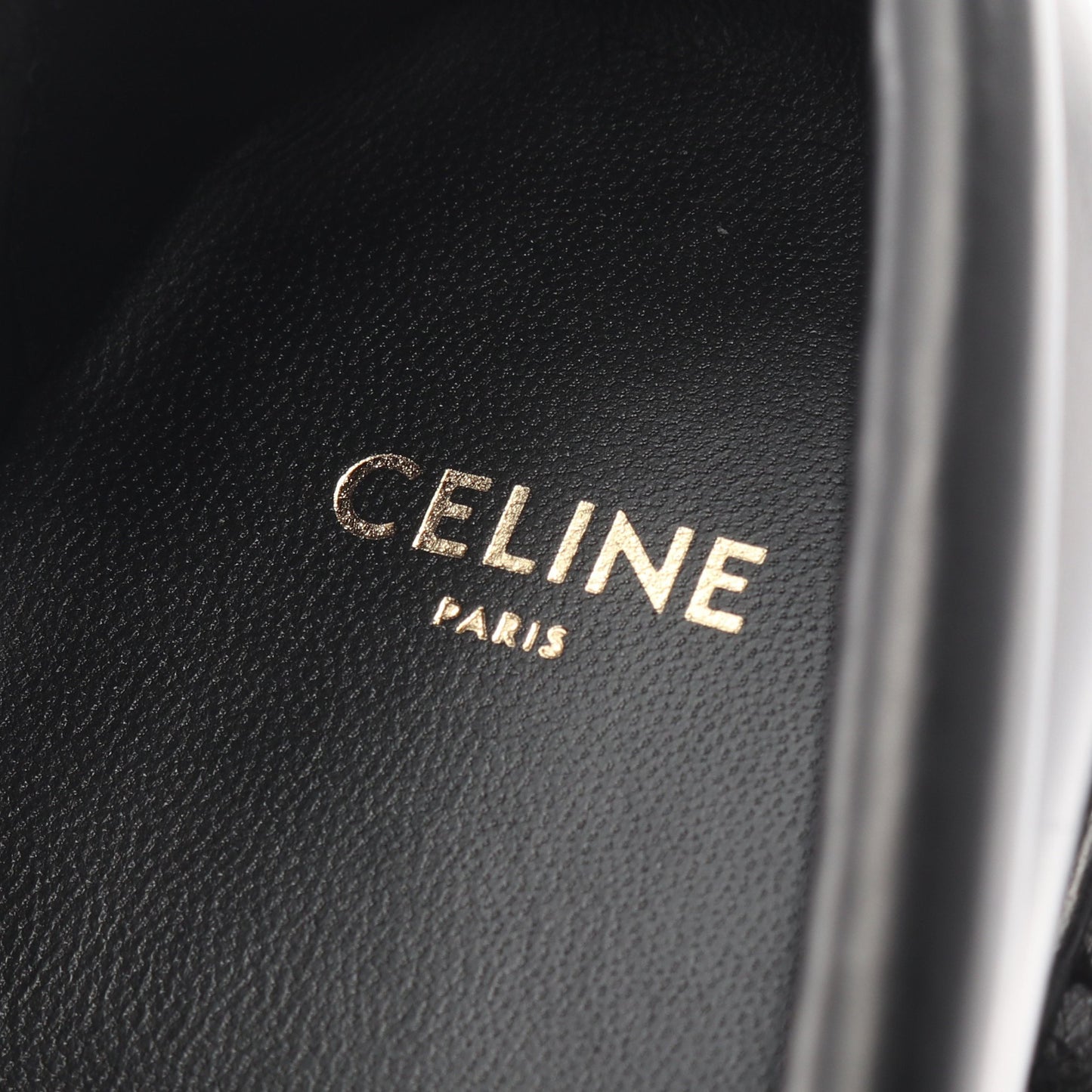 MARGARET トリオンフチェーン付き ローファー レザー ブラック セリーヌ シューズ CELINE