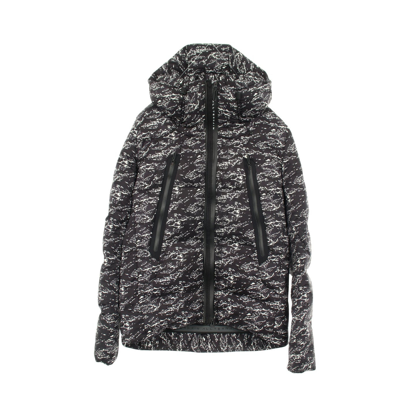 DESCENTE ALLTERRAIN/水沢ダウン × atmos MOUNTAINEER ダウンジャケット カモフラージュ ナイロン ブラック フード付き デサント オルテライン/ミズサワダウン アウター DESCENTE ALLTERRAIN/水沢ダウン