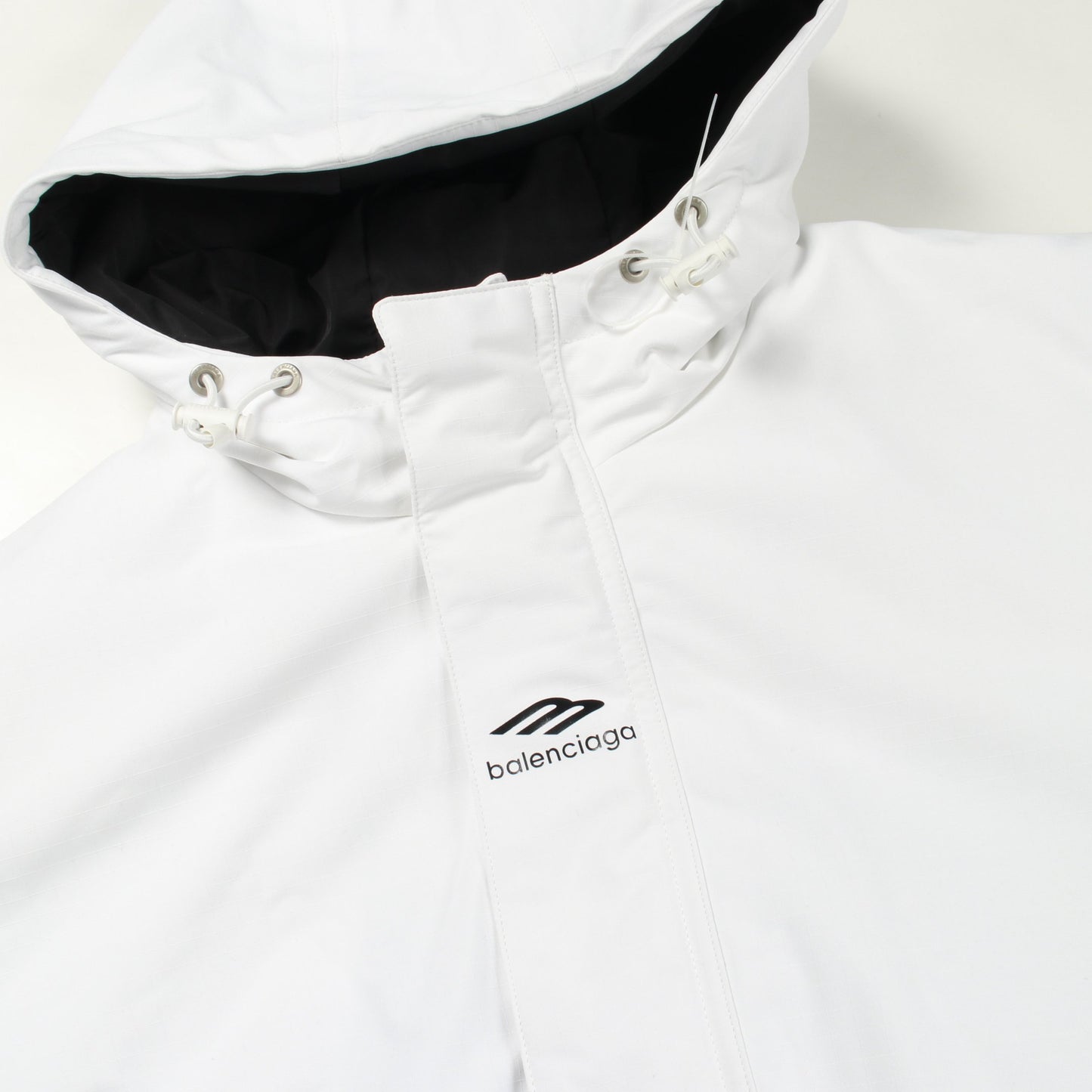 3B SPORTS ICON SKI スキーウェア ジャケット ホワイト 中綿 フード付き バレンシアガ アウター BALENCIAGA