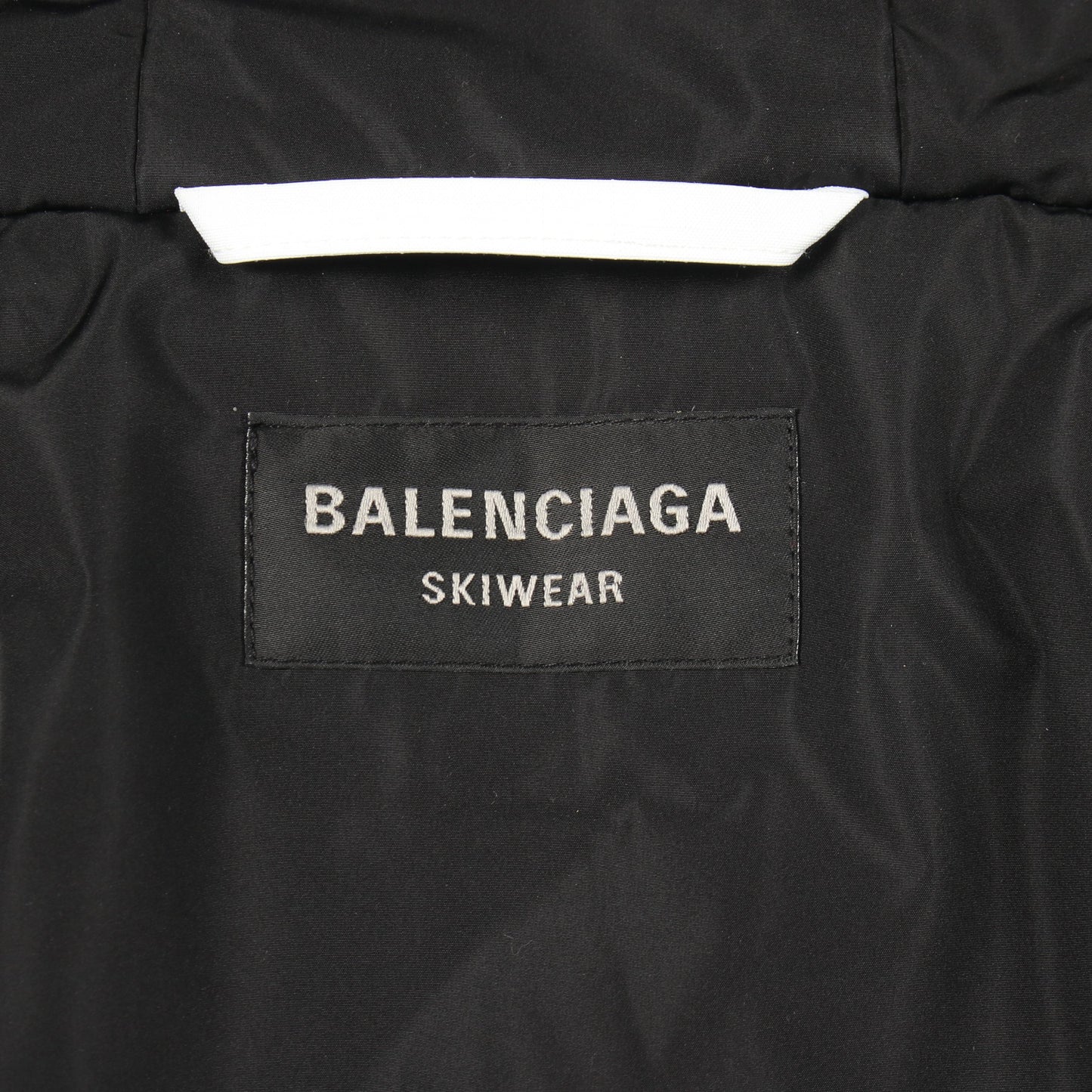 3B SPORTS ICON SKI スキーウェア ジャケット ホワイト 中綿 フード付き バレンシアガ アウター BALENCIAGA