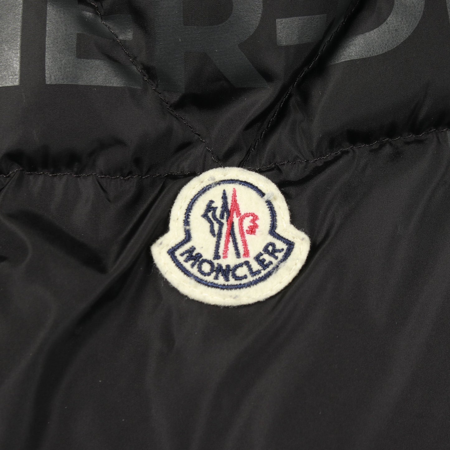 TARENTAISE ダウンジャケット ナイロン ブラック モンクレール アウター MONCLER