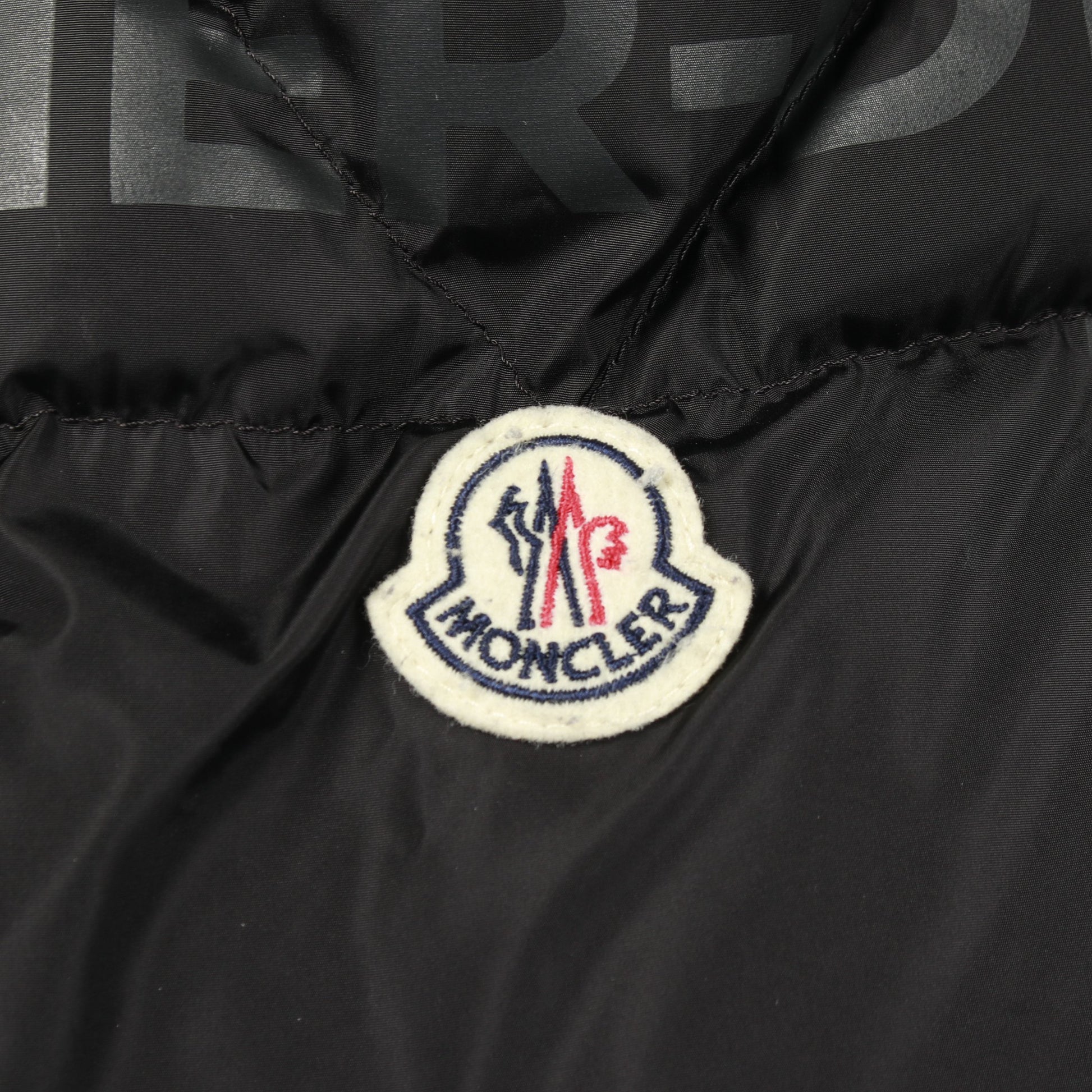TARENTAISE ダウンジャケット ナイロン ブラック モンクレール アウター MONCLER