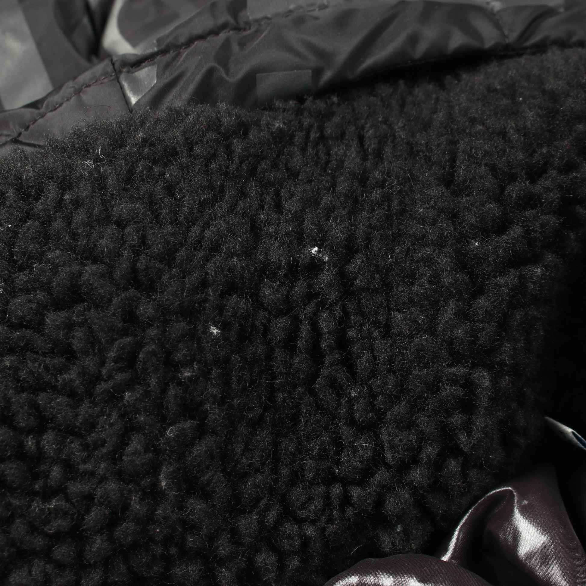 TARENTAISE ダウンジャケット ナイロン ブラック モンクレール アウター MONCLER
