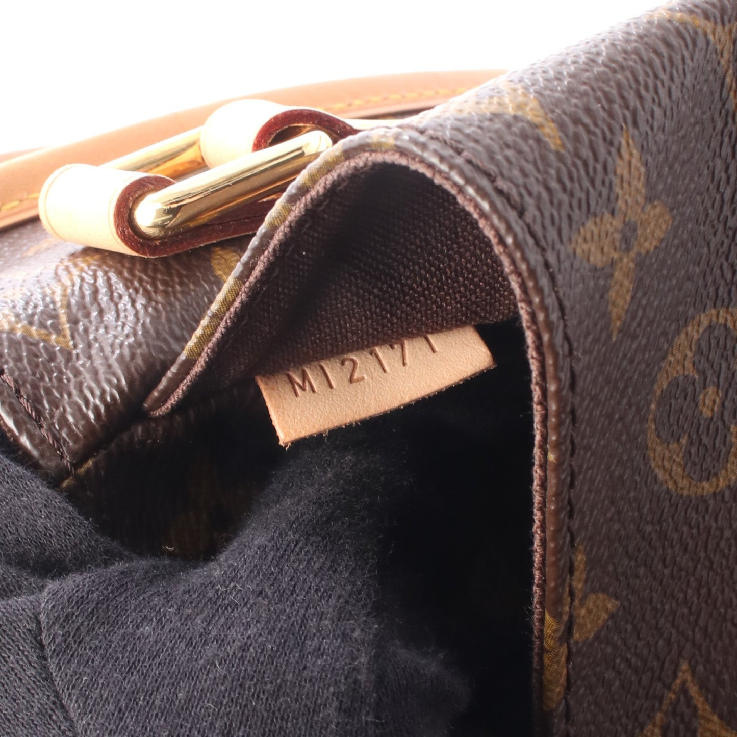 メニルモンタンMM モノグラム ショルダーバッグ PVC レザー ブラウン ルイヴィトン バッグ LOUIS VUITTON