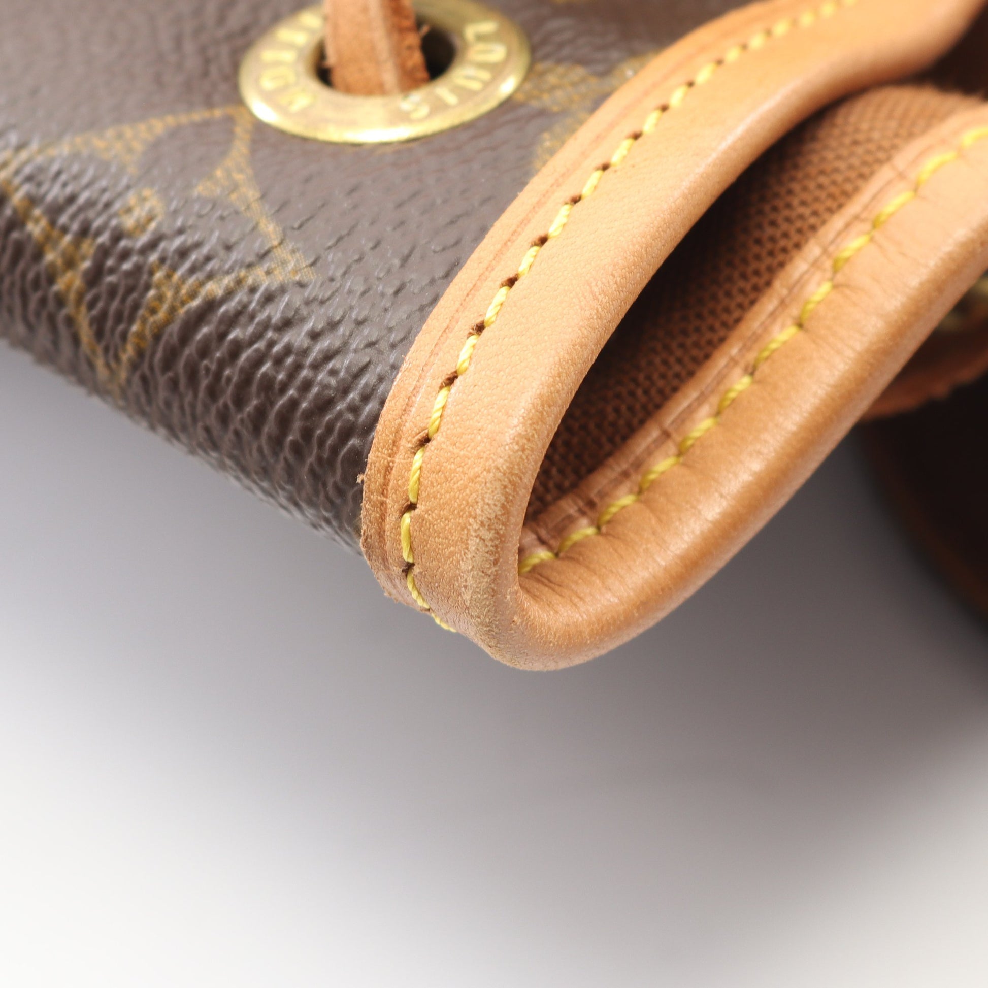 モンスリMM モノグラム バックパック リュックサック PVC レザー ブラウン ルイヴィトン バッグ LOUIS VUITTON