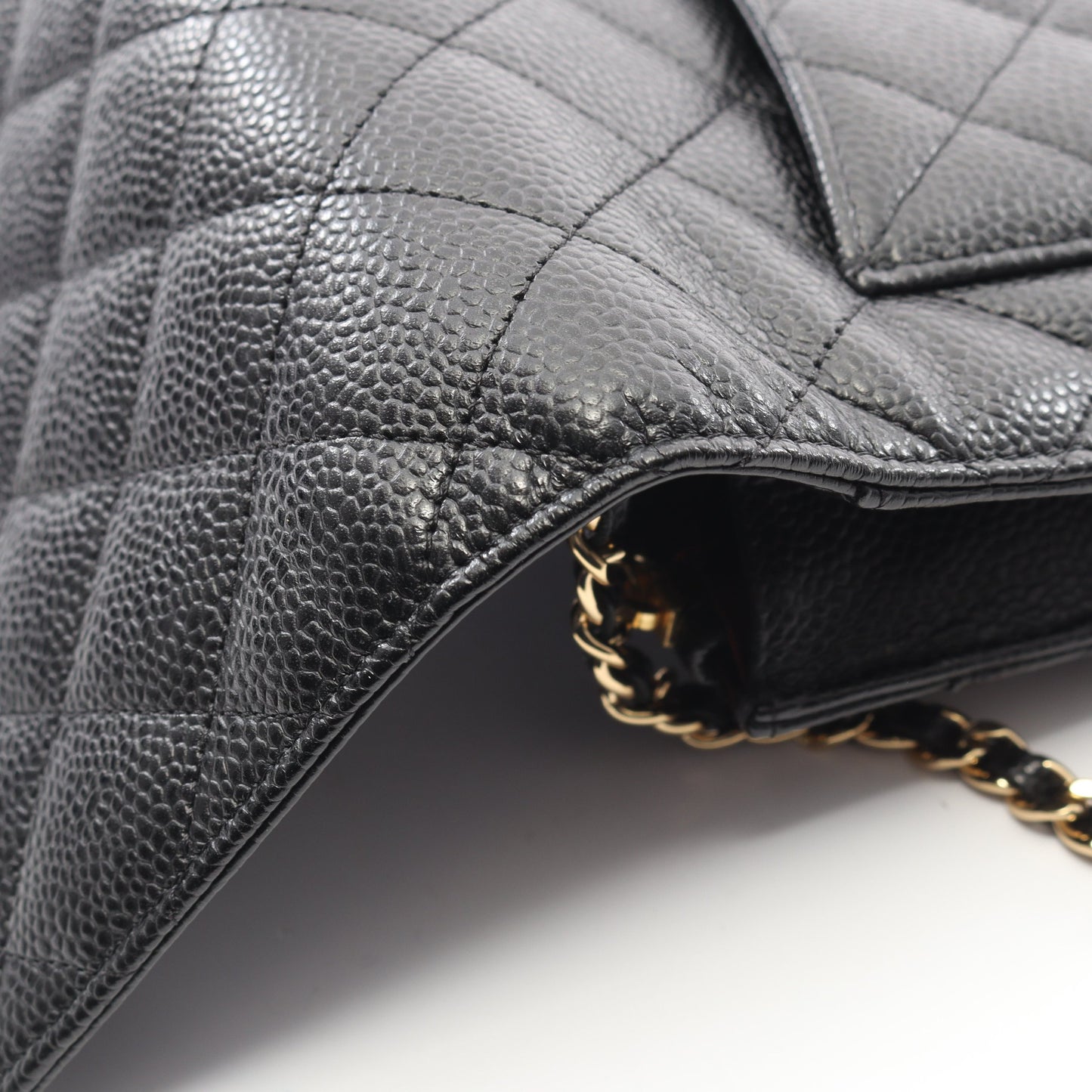 マトラッセ チェーンウォレット キャビアスキン ブラック ゴールド金具 シャネル バッグ CHANEL