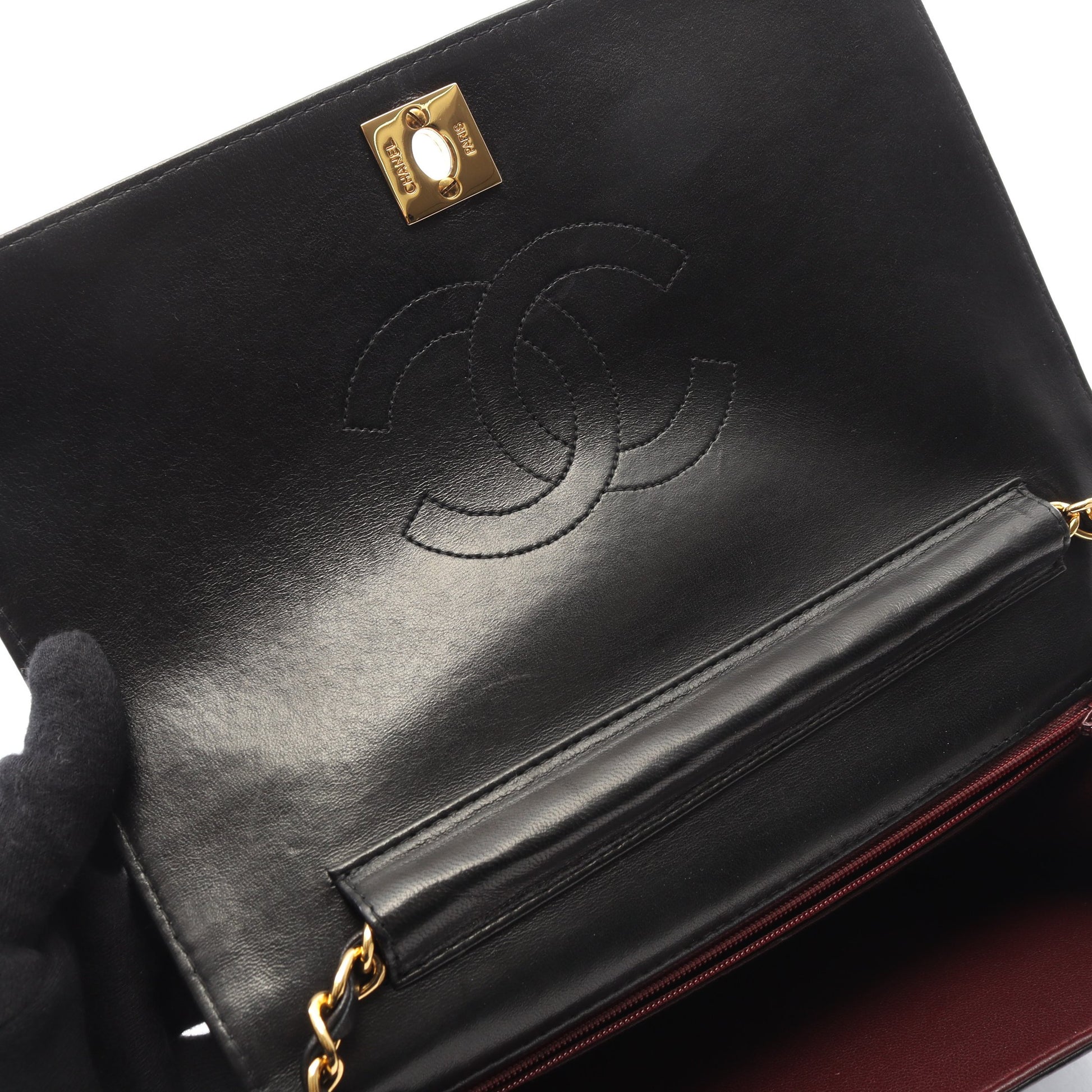 マトラッセ フルフラップ チェーンショルダーバッグ ラムスキン ブラック ゴールド金具 シャネル バッグ CHANEL
