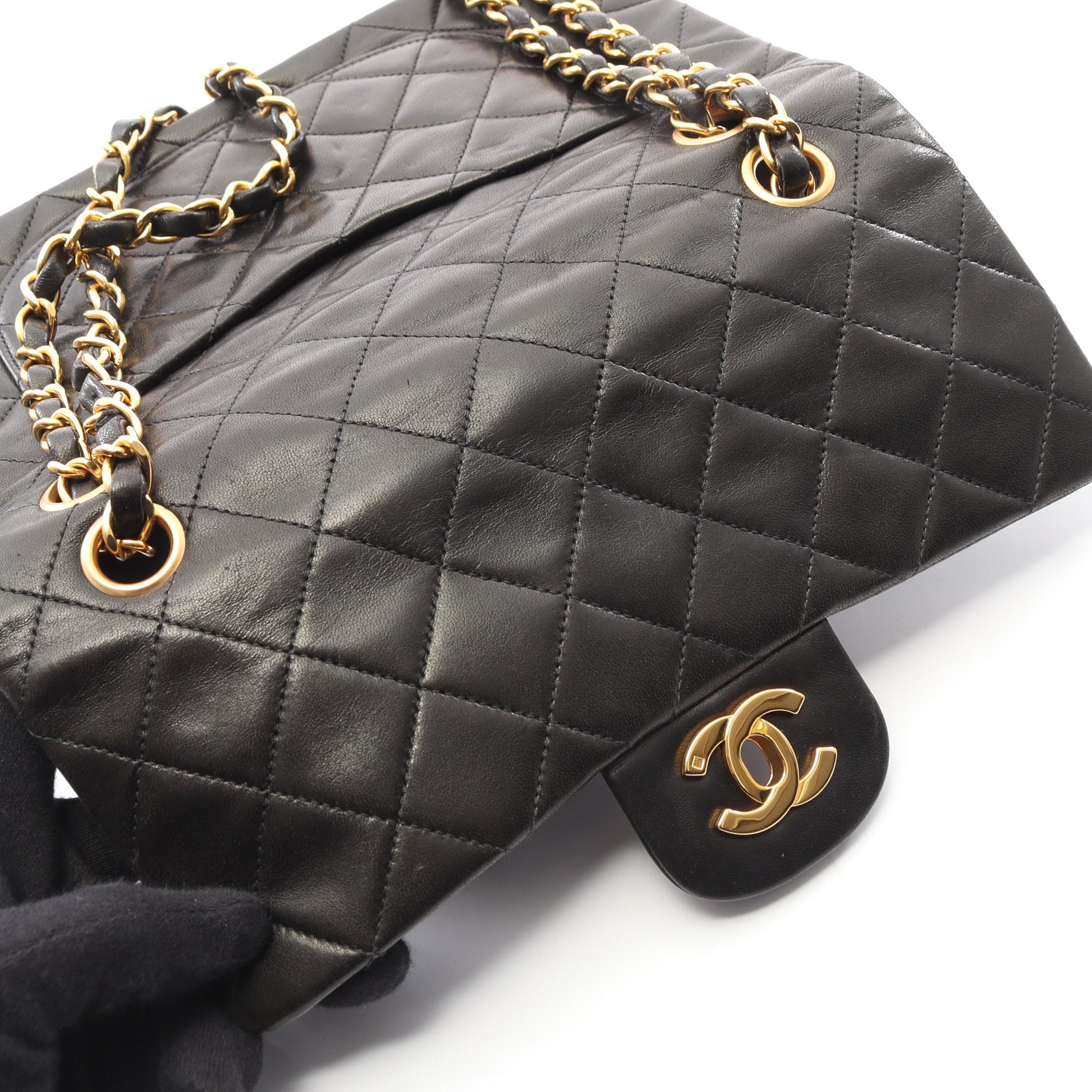 マトラッセ Wフラップ Wチェーンショルダーバッグ ラムスキン ブラック ゴールド金具 シャネル バッグ CHANEL