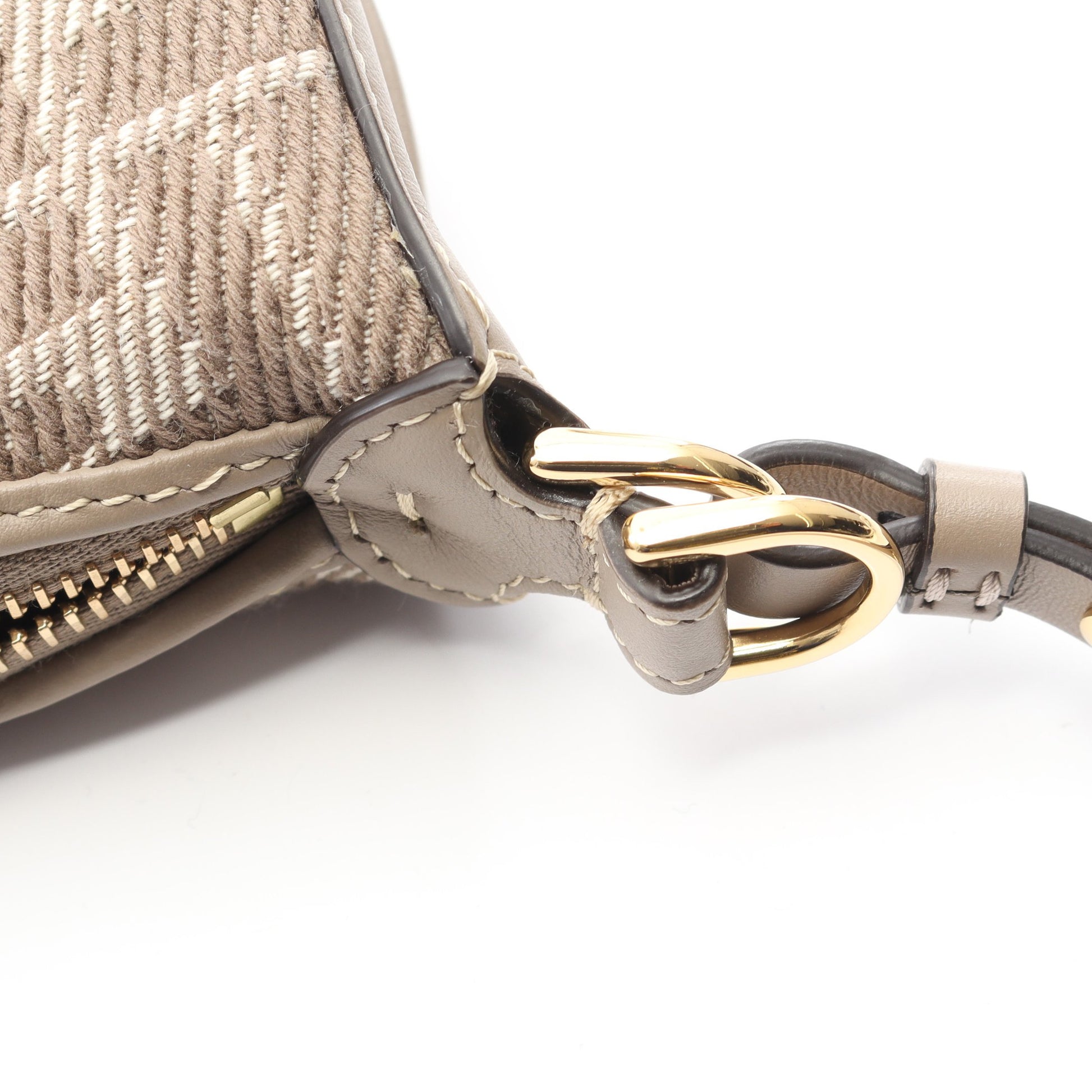 FENDI GRAPHY フェンディ グラフィ ミニ FF柄 ショルダーバッグ 