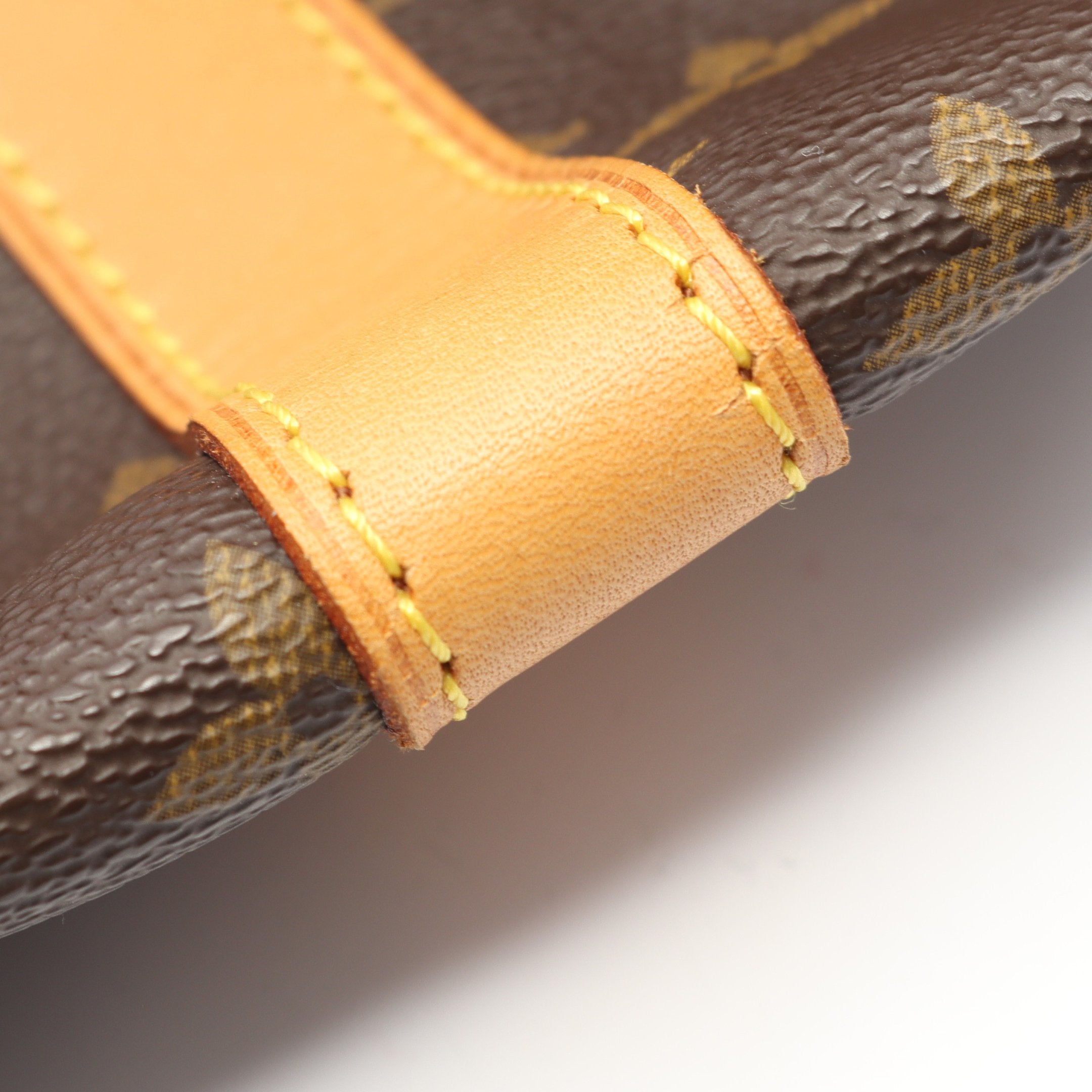 ルイヴィトン ボストンバッグ キーポル60 モノグラム トラベル PVC 革 茶 ルイ・ヴィトン(LOUIS VUITTON) 中古 60 キーポル ボストンバッグ