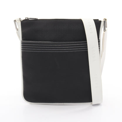 リピートアナグラム ショルダーバッグ PVC レザー ブラック ホワイト ロエベ バッグ LOEWE