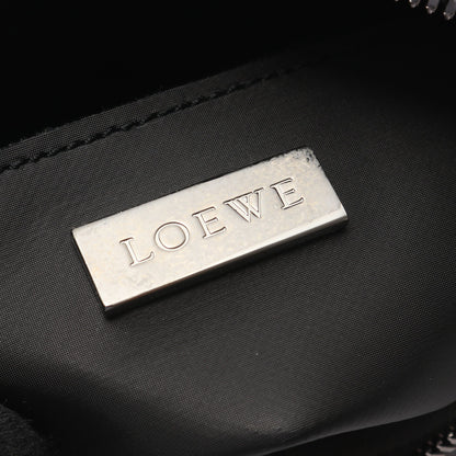 リピートアナグラム ショルダーバッグ PVC レザー ブラック ホワイト ロエベ バッグ LOEWE