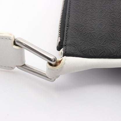 リピートアナグラム ショルダーバッグ PVC レザー ブラック ホワイト ロエベ バッグ LOEWE