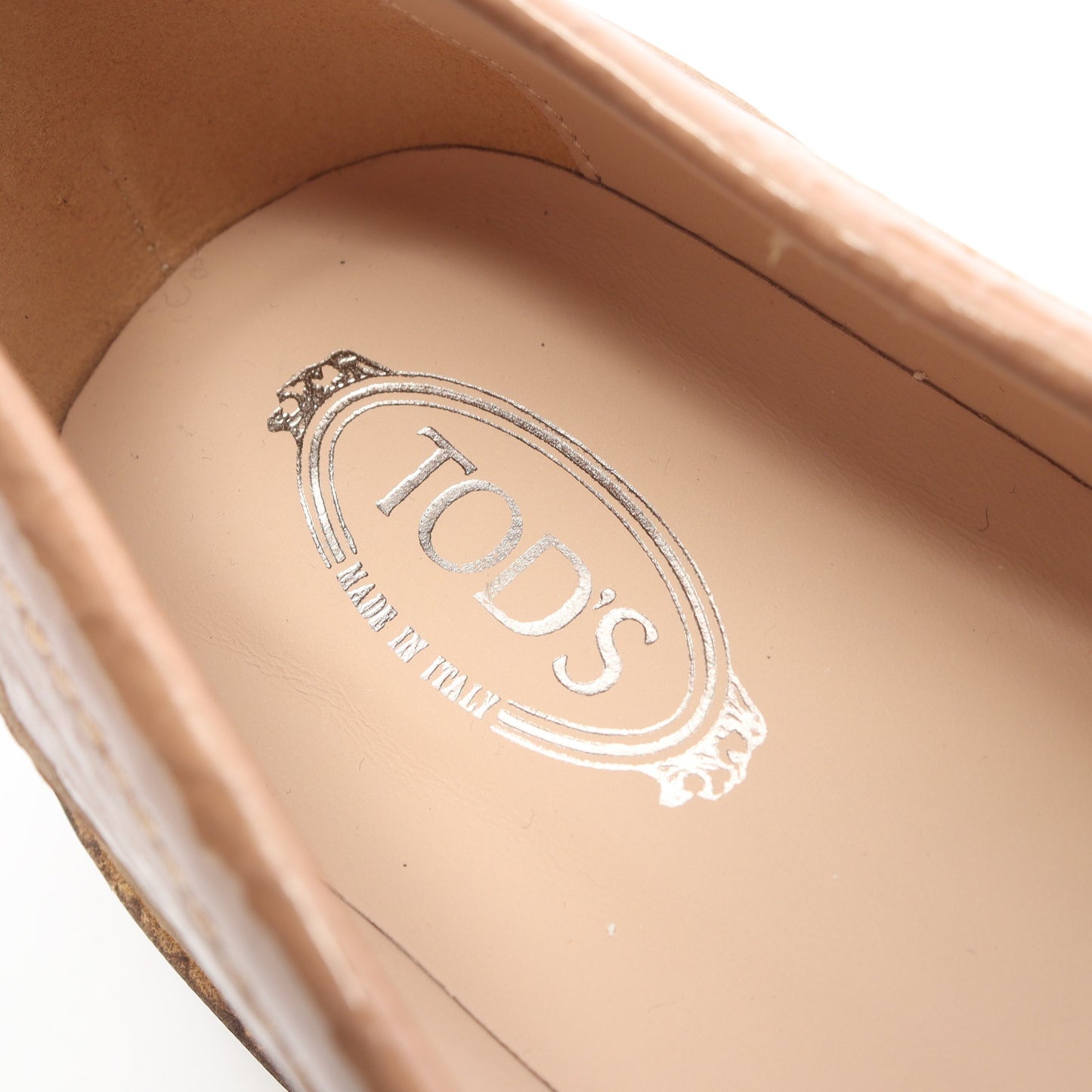 ローファー エナメルレザー ピンクベージュ トッズ シューズ TOD'S