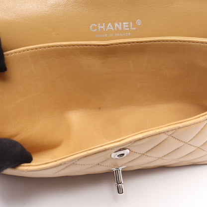 マトラッセ Wフラップ Wチェーンショルダーバッグ ラムスキン ベージュ ゴールド金具 シャネル バッグ CHANEL