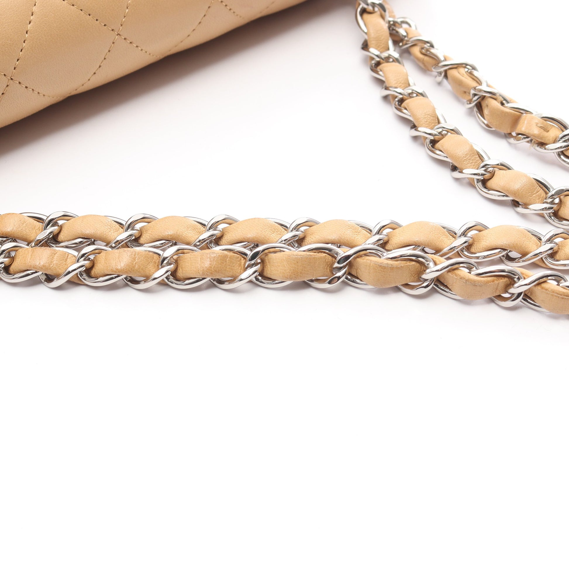 マトラッセ Wフラップ Wチェーンショルダーバッグ ラムスキン ベージュ ゴールド金具 シャネル バッグ CHANEL