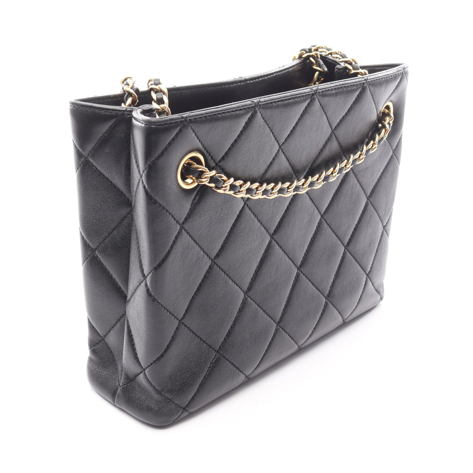 マトラッセ スモール ショッピングバッグ チェーンショルダーバッグ ラムスキン ブラック ゴールド金具 シャネル バッグ CHANEL