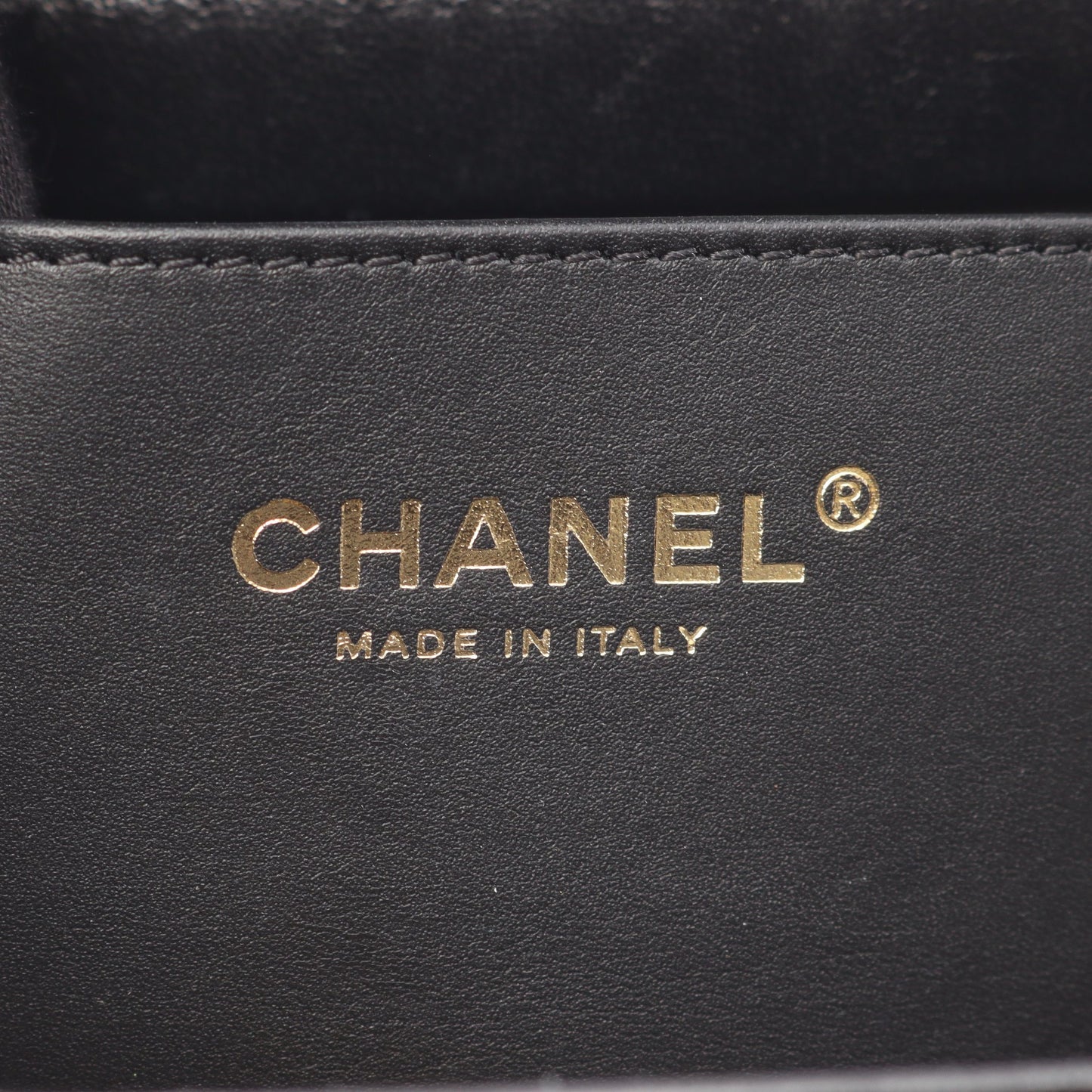 マトラッセ スモール ショッピングバッグ チェーンショルダーバッグ ラムスキン ブラック ゴールド金具 シャネル バッグ CHANEL