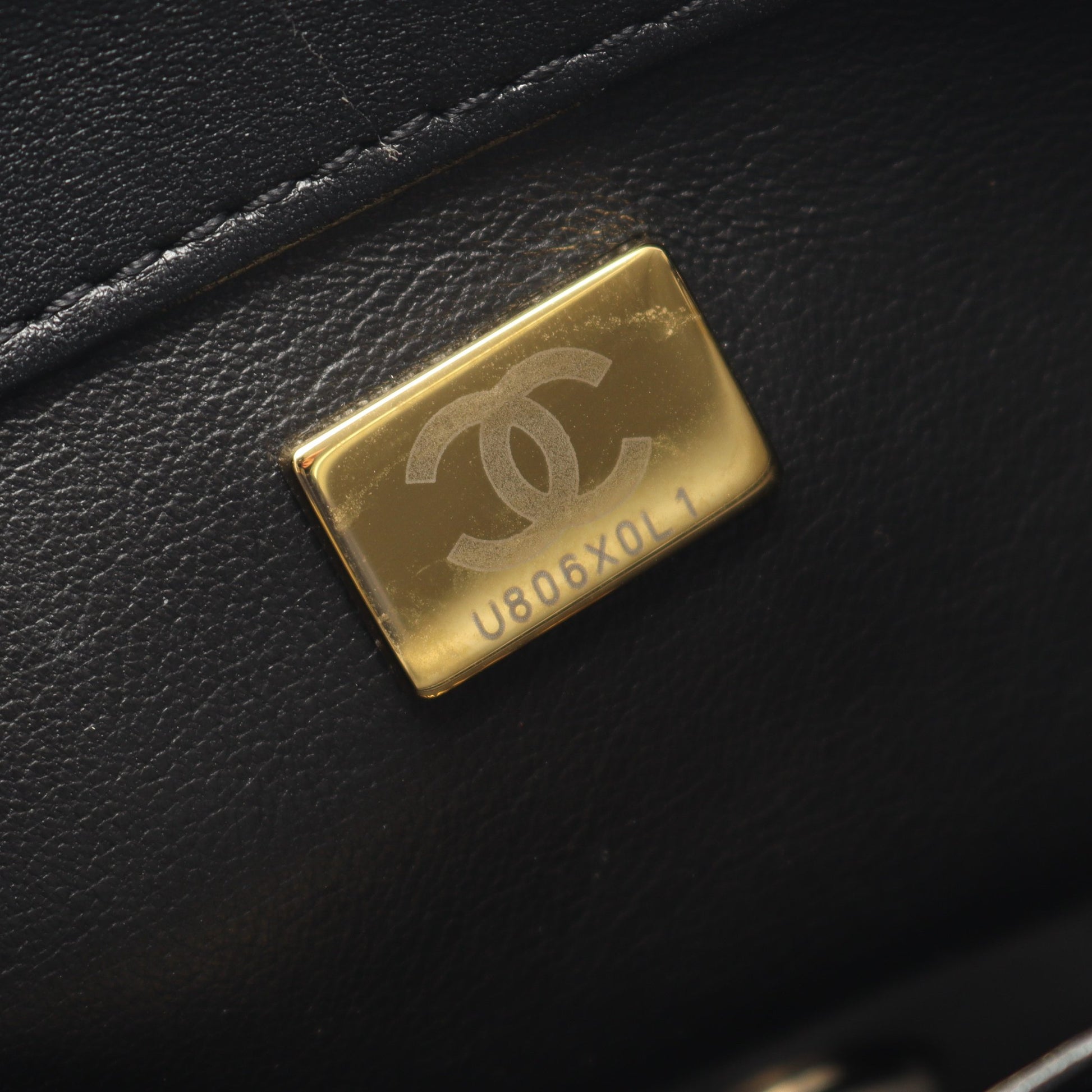 マトラッセ チェーンショルダーバッグ ラムスキン ブラック ゴールド金具 シャネル バッグ CHANEL