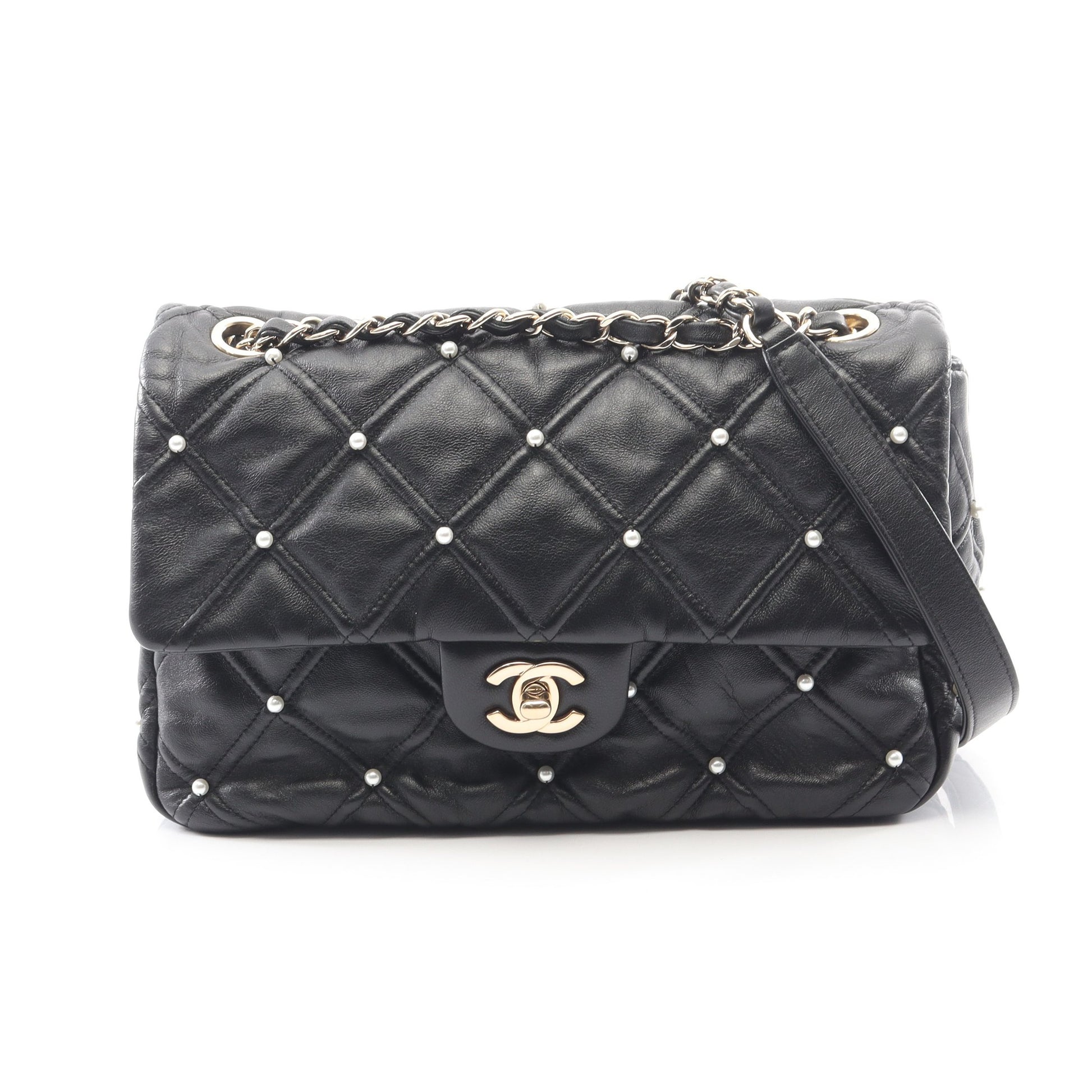 マトラッセ フェイクパール チェーンショルダーバッグ ラムスキン ブラック ゴールド金具 シャネル バッグ CHANEL