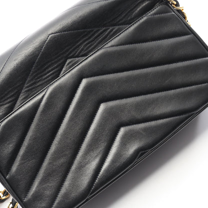 Vステッチ チェーンショルダーバッグ ラムスキン ブラック ゴールド金具 シャネル バッグ CHANEL