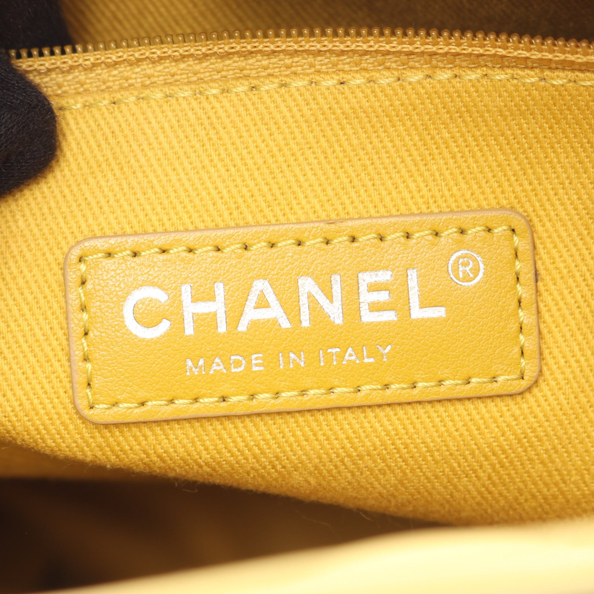 マトラッセ バケット チェーンショルダーバッグ レザー イエロー シルバー金具 2WAY シャネル バッグ CHANEL
