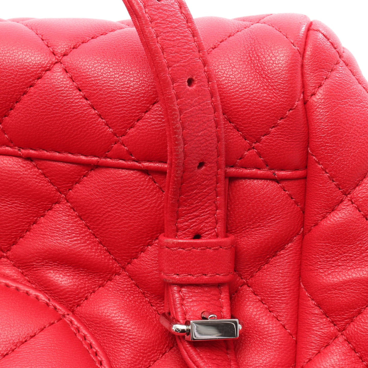 マトラッセ バックパック リュックサック ラムスキン レッド シルバー金具 シャネル バッグ CHANEL