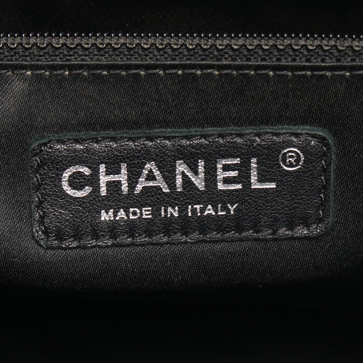 マトラッセ グランドショッピング GST XL チェーンショルダーバッグ チェーントートバッグ キャビアスキン ブラック シルバー金具 シャネル バッグ CHANEL